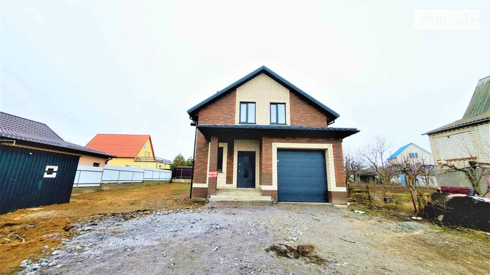 Продается дом на 2 этажа 150 кв. м с подвалом, цена: 118000 $ - фото 2