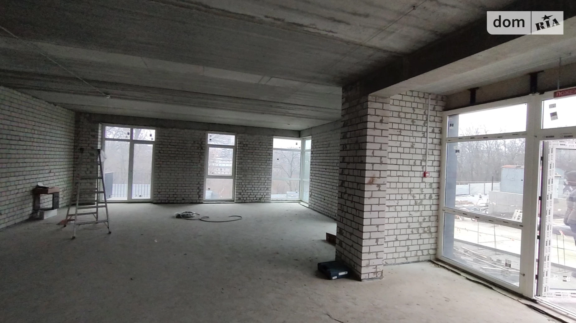 Продається офіс 97 кв. м в бізнес-центрі, цена: 116400 $ - фото 2