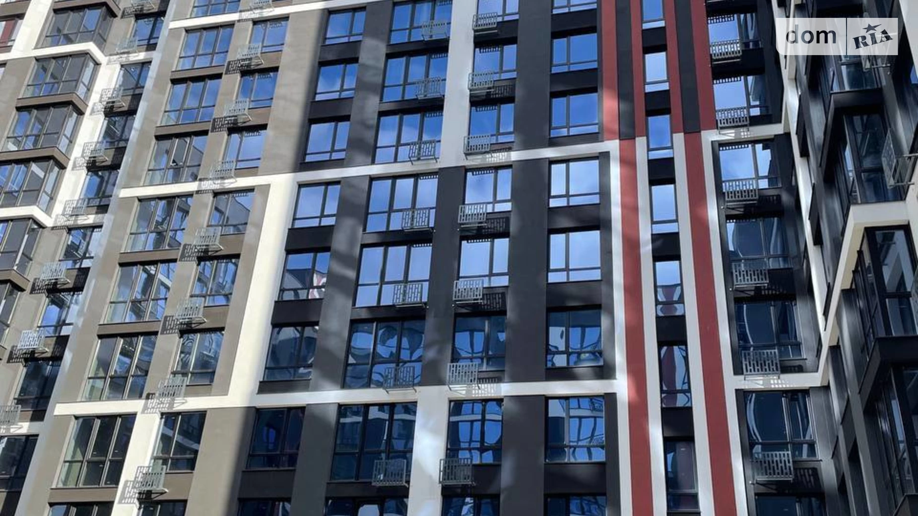 Продается 1-комнатная квартира 44 кв. м в Ивано-Франковске, ул. Хмельницкого Богдана, 94 - фото 2
