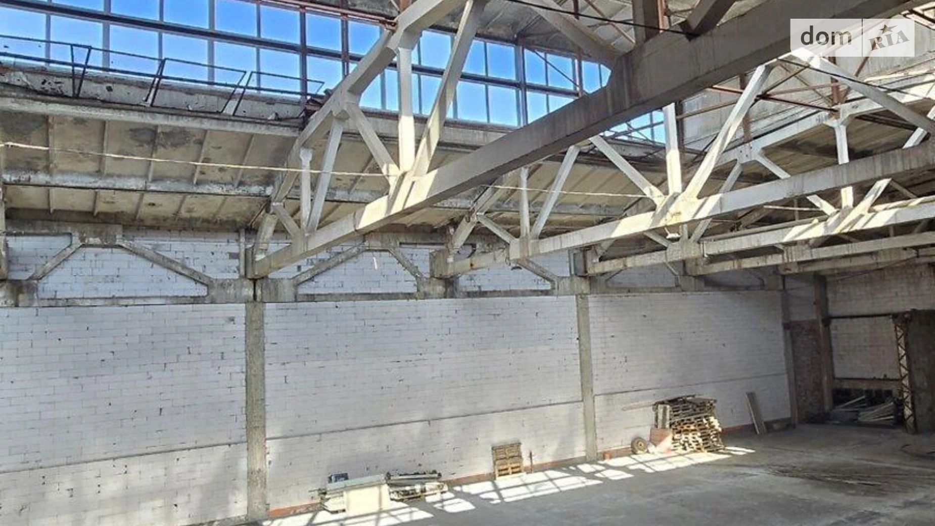 Сдается в аренду объект сферы услуг 1250 кв. м в 1-этажном здании, цена: 125000 грн - фото 4