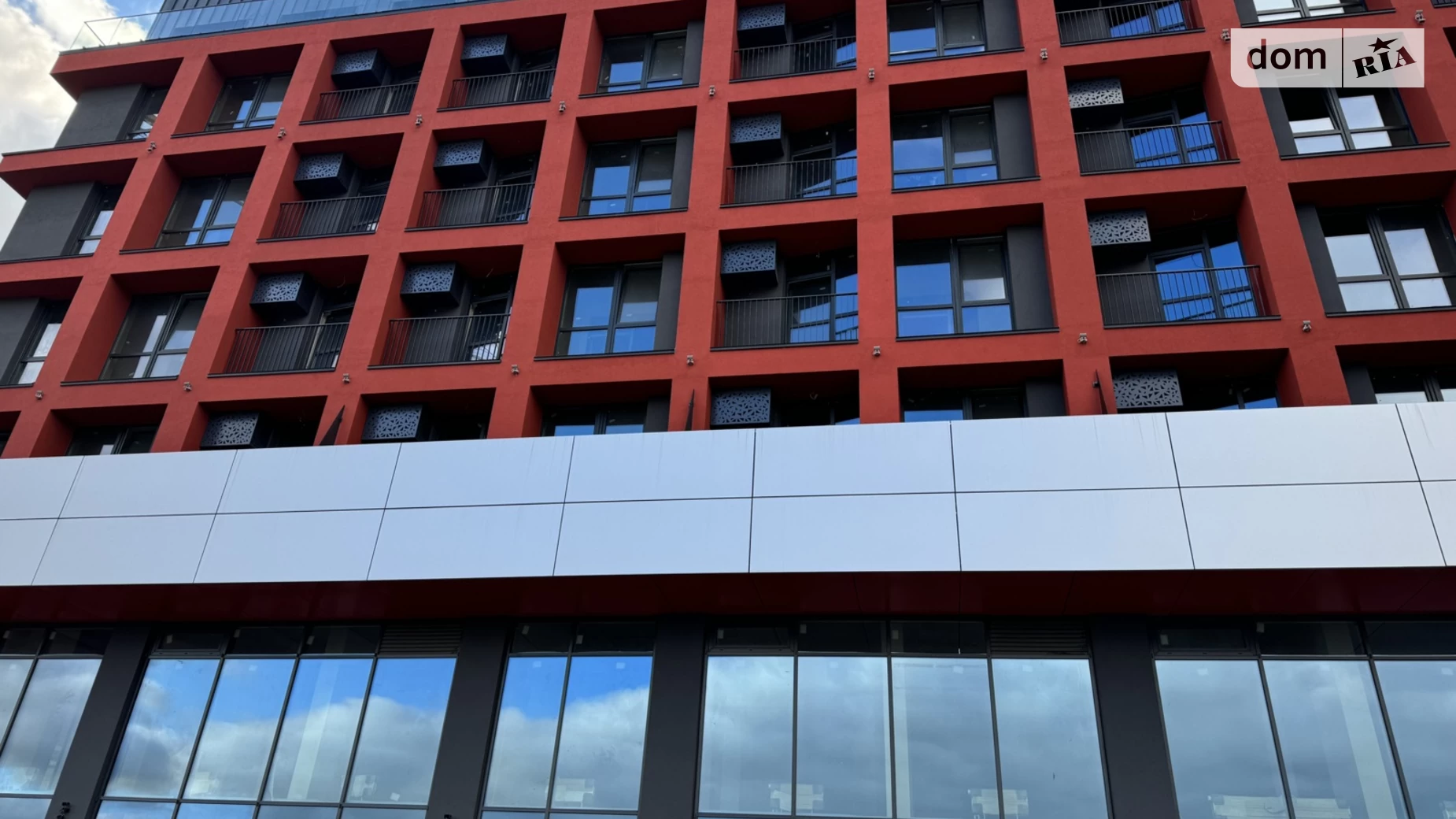 Продается 1-комнатная квартира 41.3 кв. м в Львове, цена: 76500 $ - фото 2