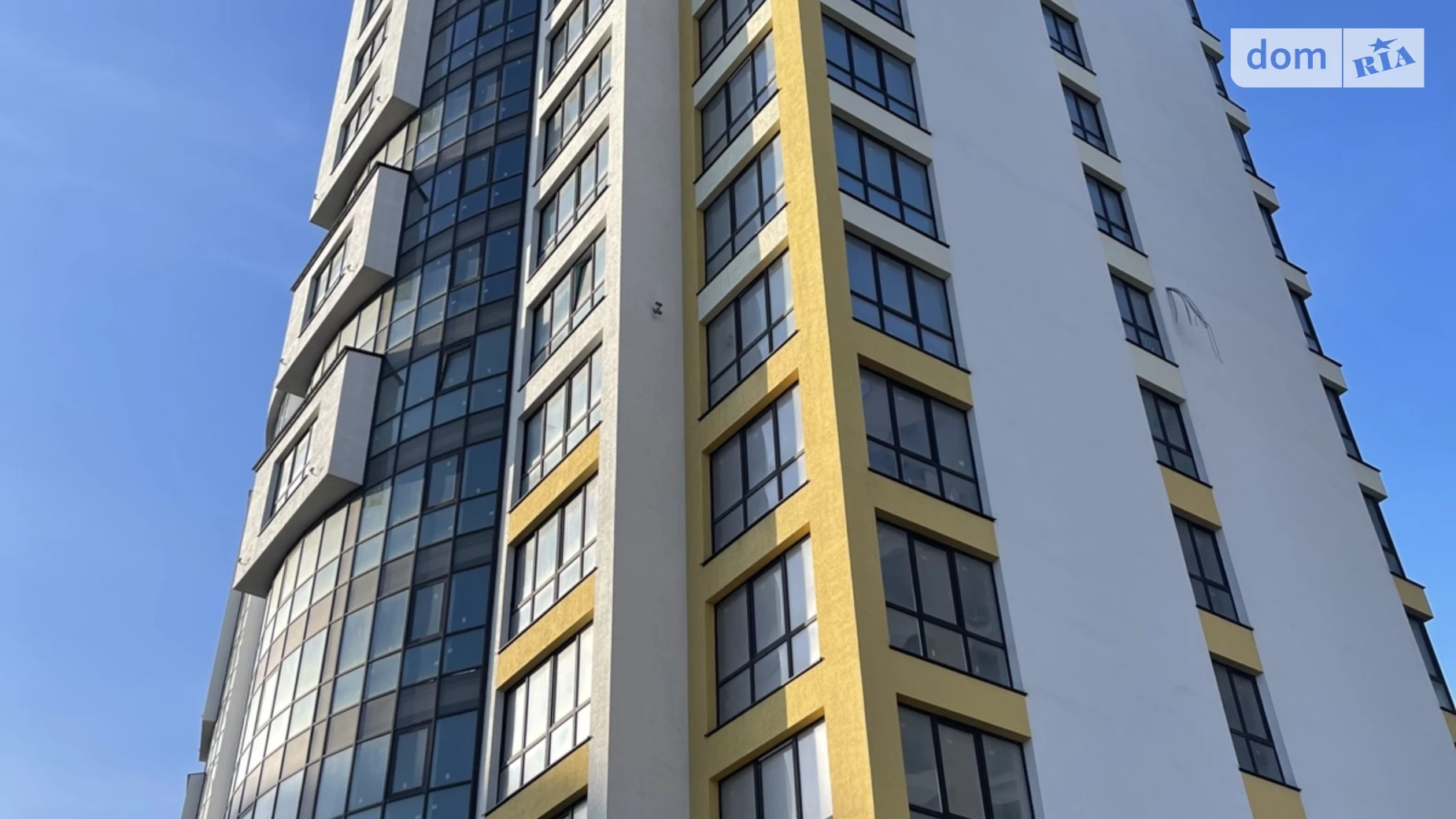 Продається 3-кімнатна квартира 90.2 кв. м у Івано-Франківську, вул. Івасюка, 82 - фото 2