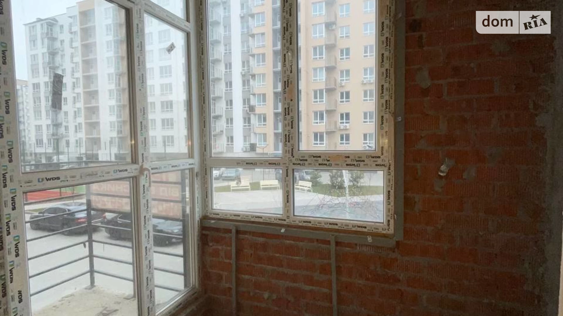 Продается 3-комнатная квартира 76 кв. м в Слобожанском, ул. Семейная, 4 - фото 2