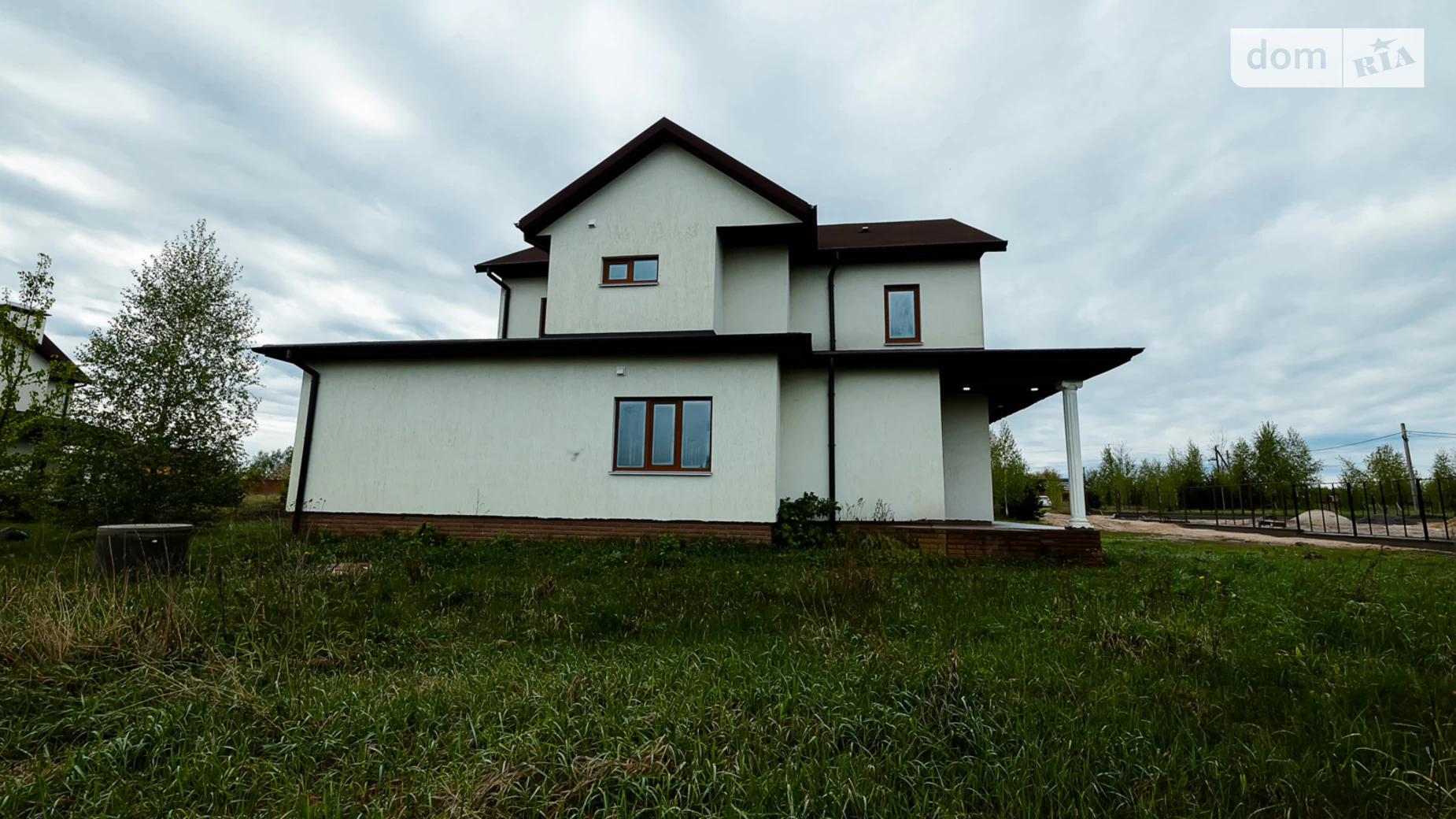 Продается дом на 2 этажа 247.7 кв. м с участком, цена: 149000 $ - фото 5