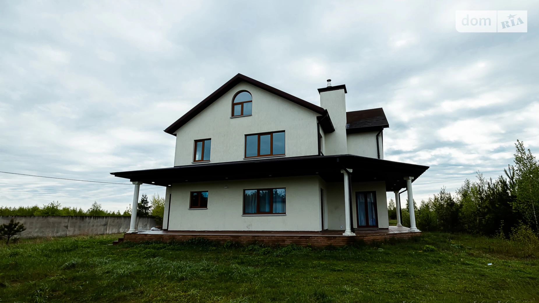 Продается дом на 2 этажа 247.7 кв. м с участком, цена: 149000 $ - фото 3