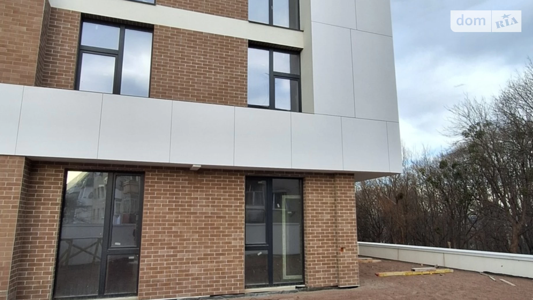 Продается 2-комнатная квартира 126.4 кв. м в Львове, ул. Зеленая - фото 3