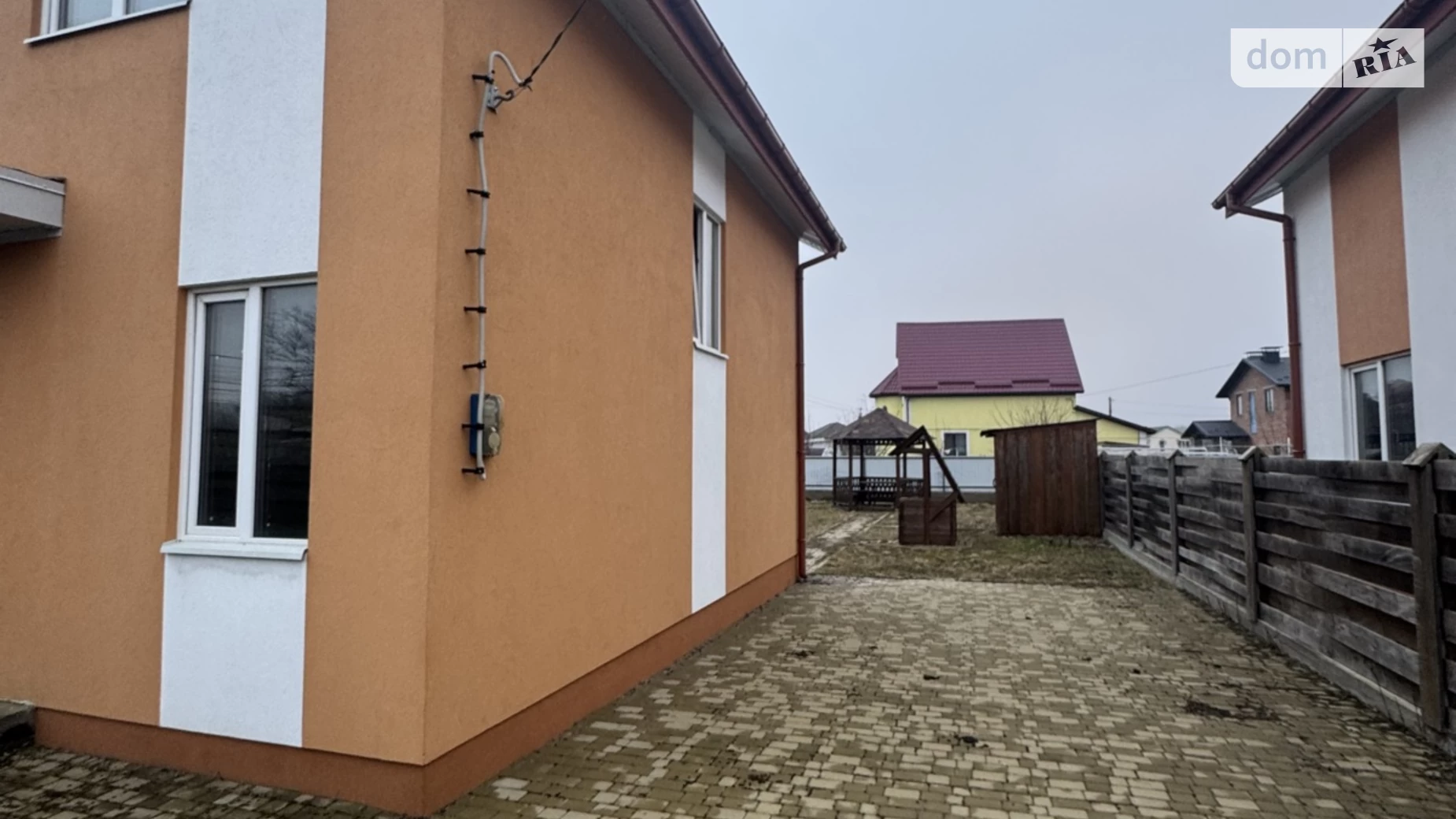 Продается дом на 2 этажа 120 кв. м с гаражом, цена: 80000 $ - фото 4