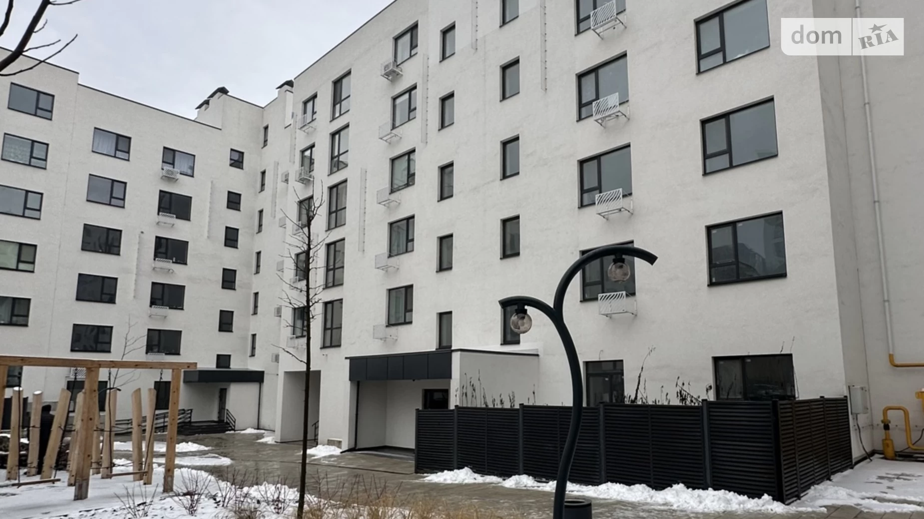 Продается 1-комнатная квартира 42 кв. м в Ровно, ул. Королева, 9В - фото 3