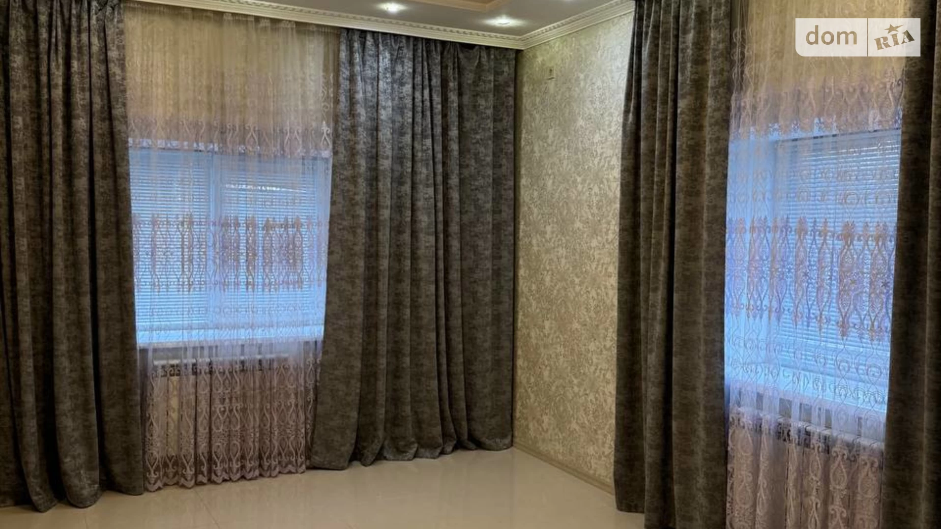 Продается дом на 2 этажа 270 кв. м с мебелью, цена: 199000 $ - фото 3