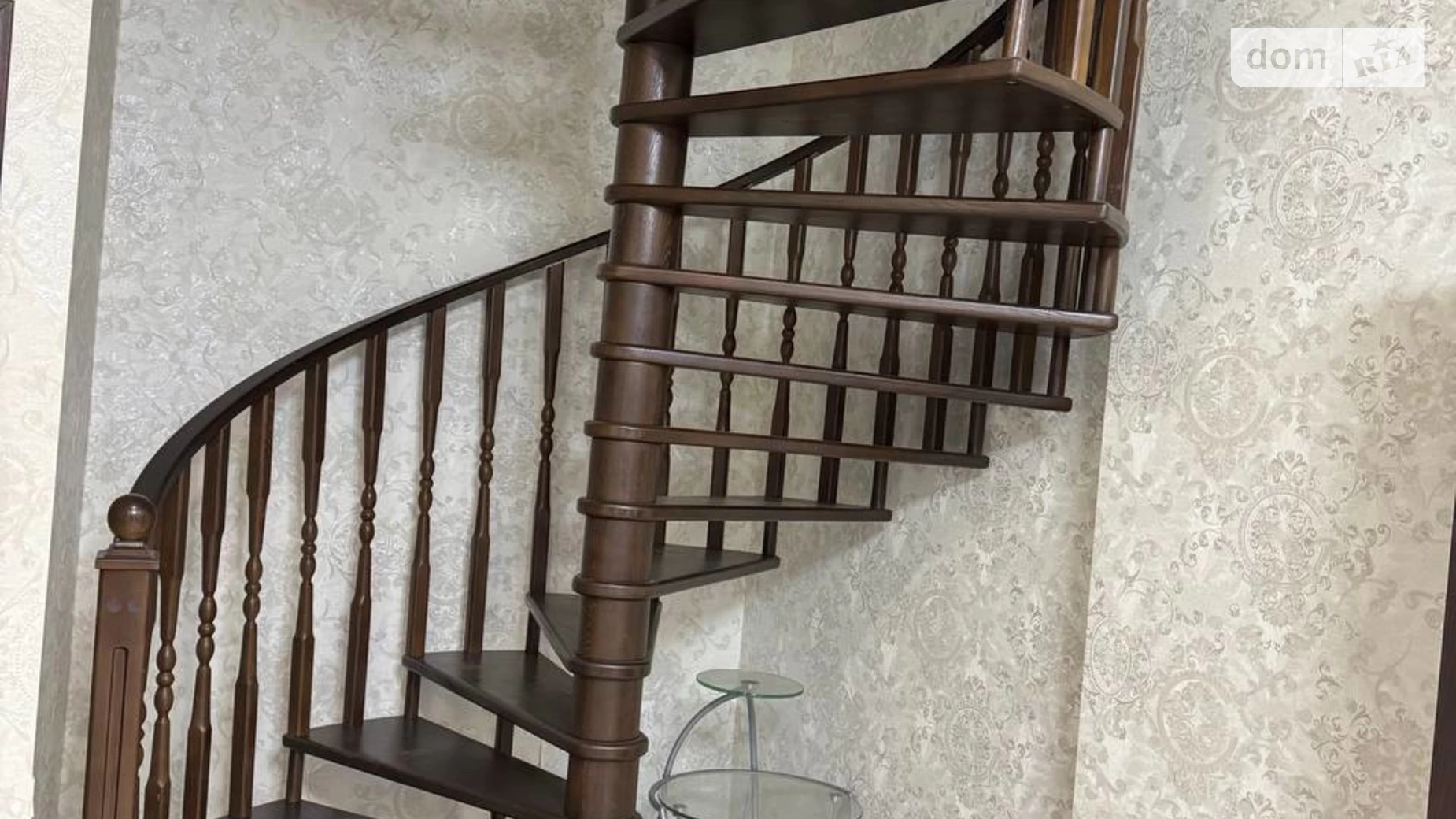 Продается дом на 2 этажа 270 кв. м с мебелью, цена: 199000 $ - фото 4
