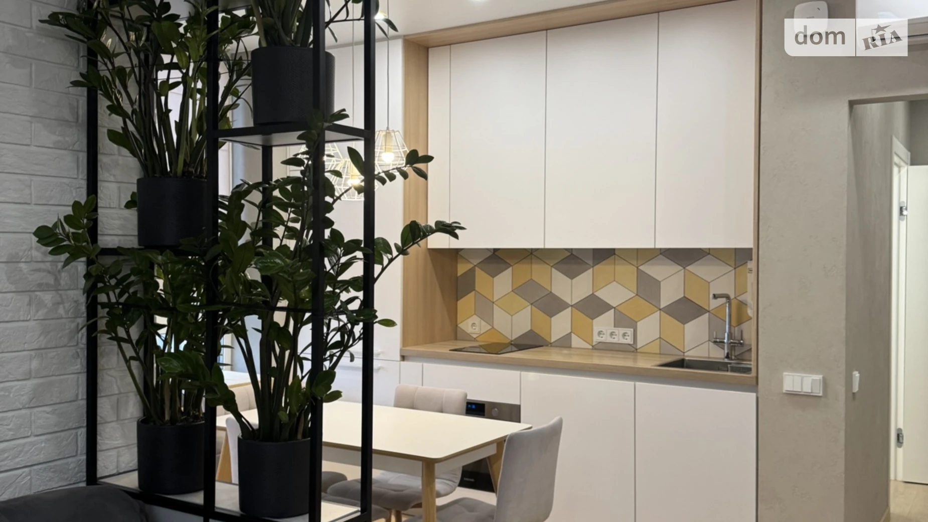 Здається в оренду 1-кімнатна квартира 39.3 кв. м у Києві, вул. Салютна, 2  - фото 4