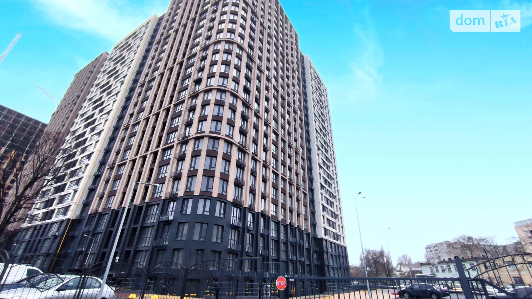 Продається 2-кімнатна квартира 78.9 кв. м у Одесі, вул. Івана Франка, 40 корпус 1 - фото 3
