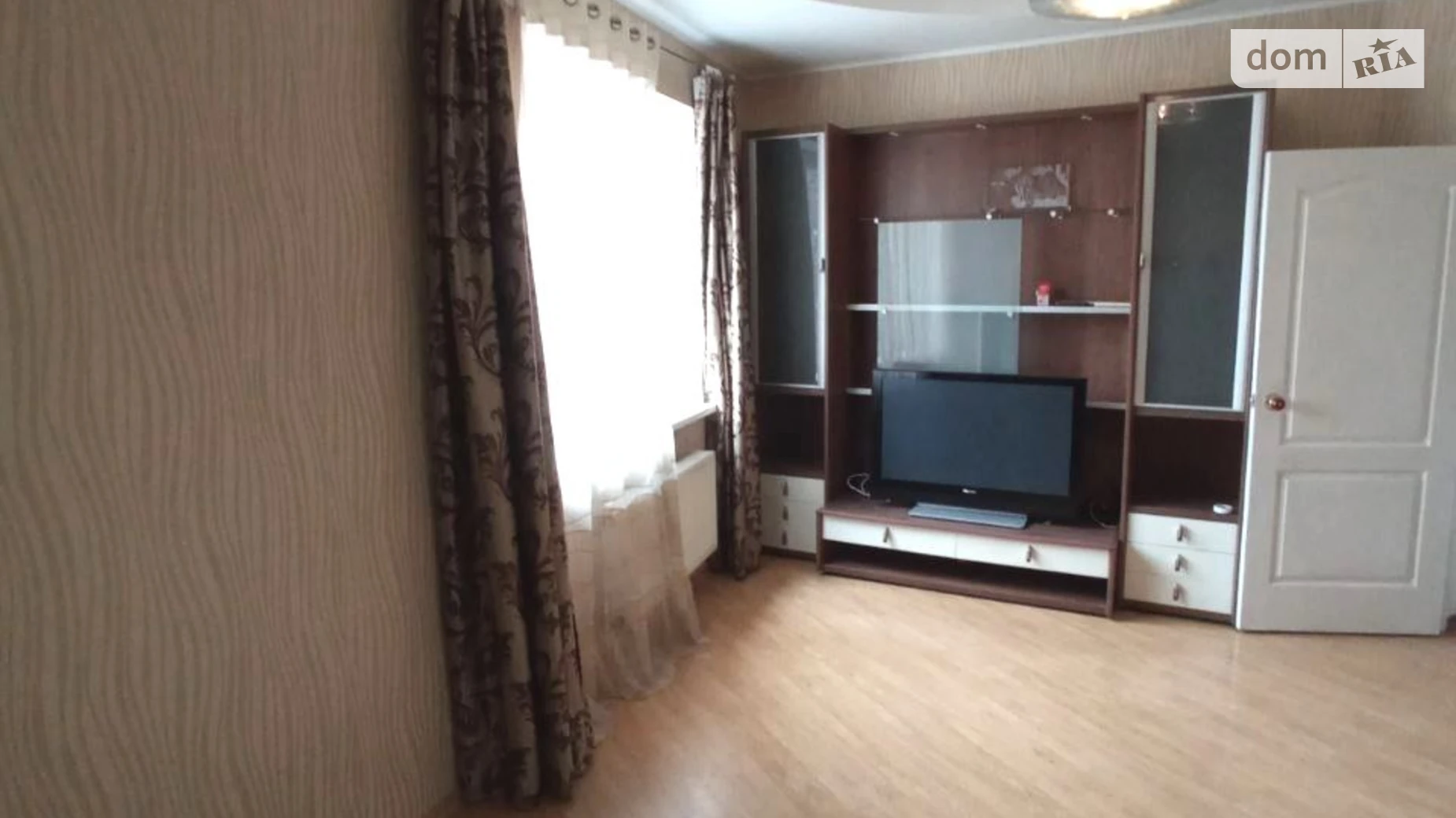 Сдается в аренду одноэтажный дом 42 кв. м с балконом, цена: 250 $ - фото 3