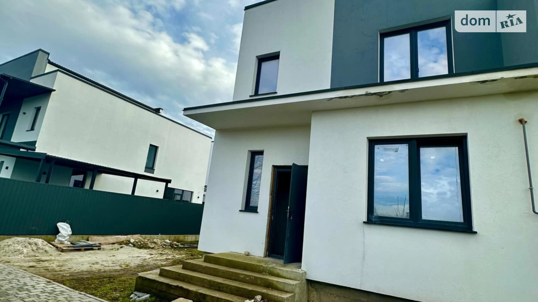 Продается дом на 2 этажа 173.2 кв. м с мансардой, цена: 115000 $ - фото 2