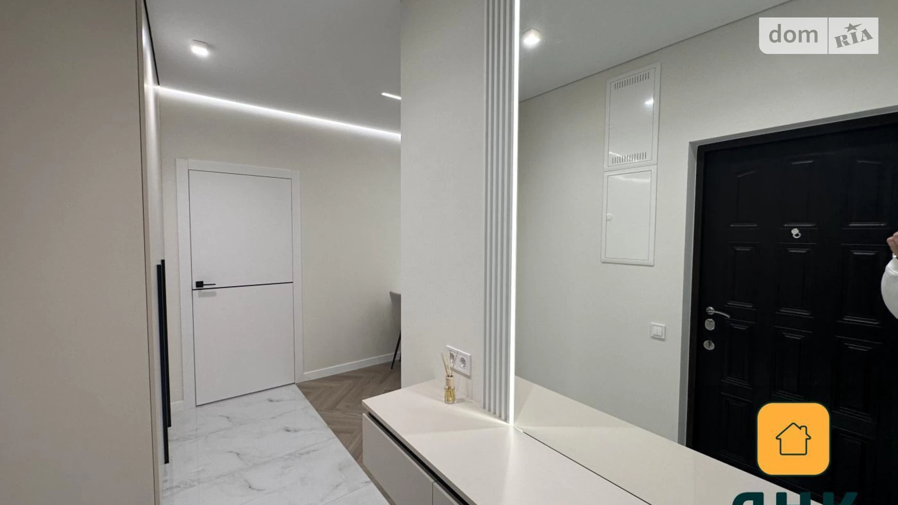Продается 2-комнатная квартира 66 кв. м в Одессе, ул. Архитекторская, 58 - фото 2