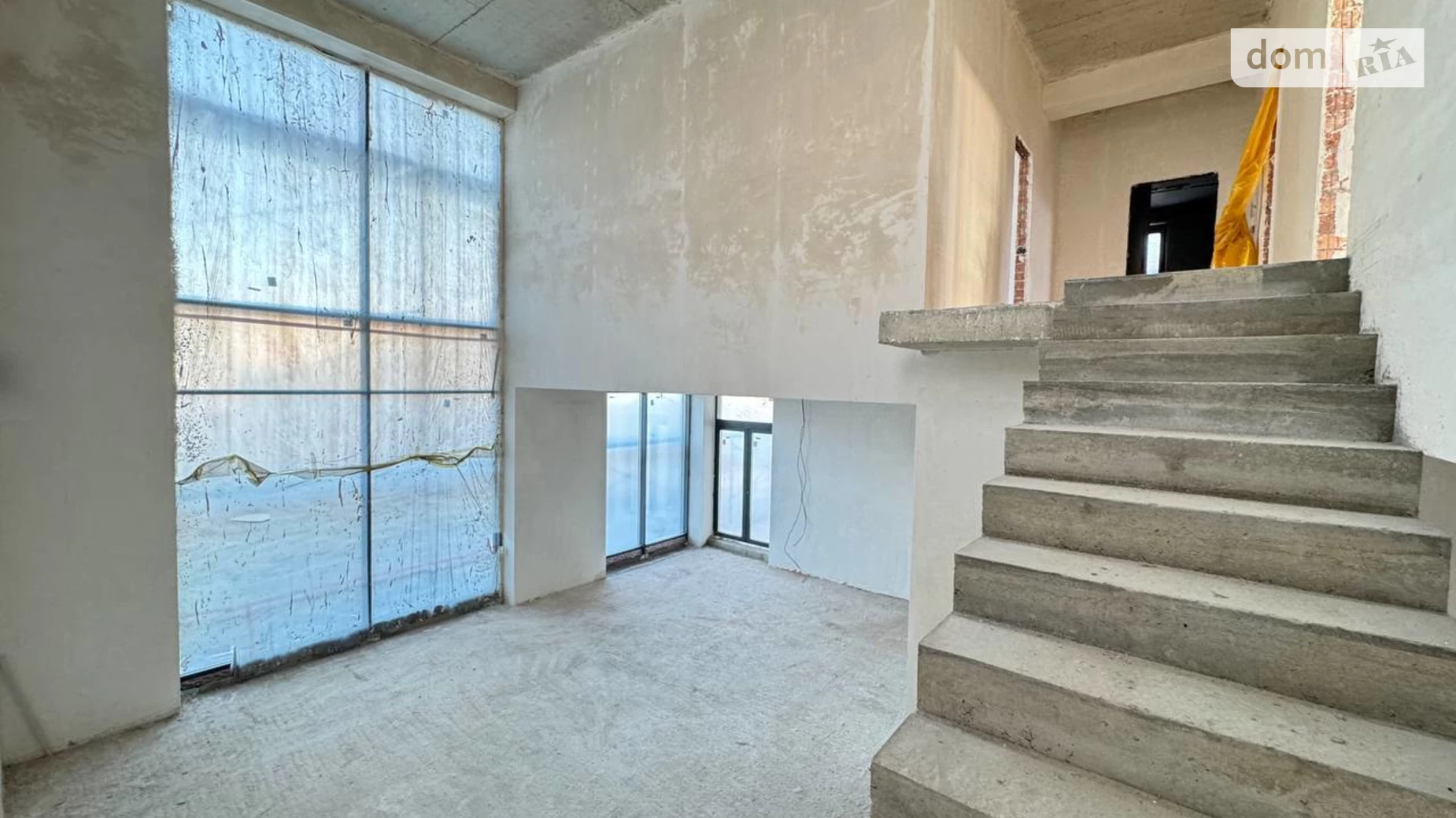 Продается дом на 2 этажа 276 кв. м с подвалом, цена: 450000 $ - фото 3