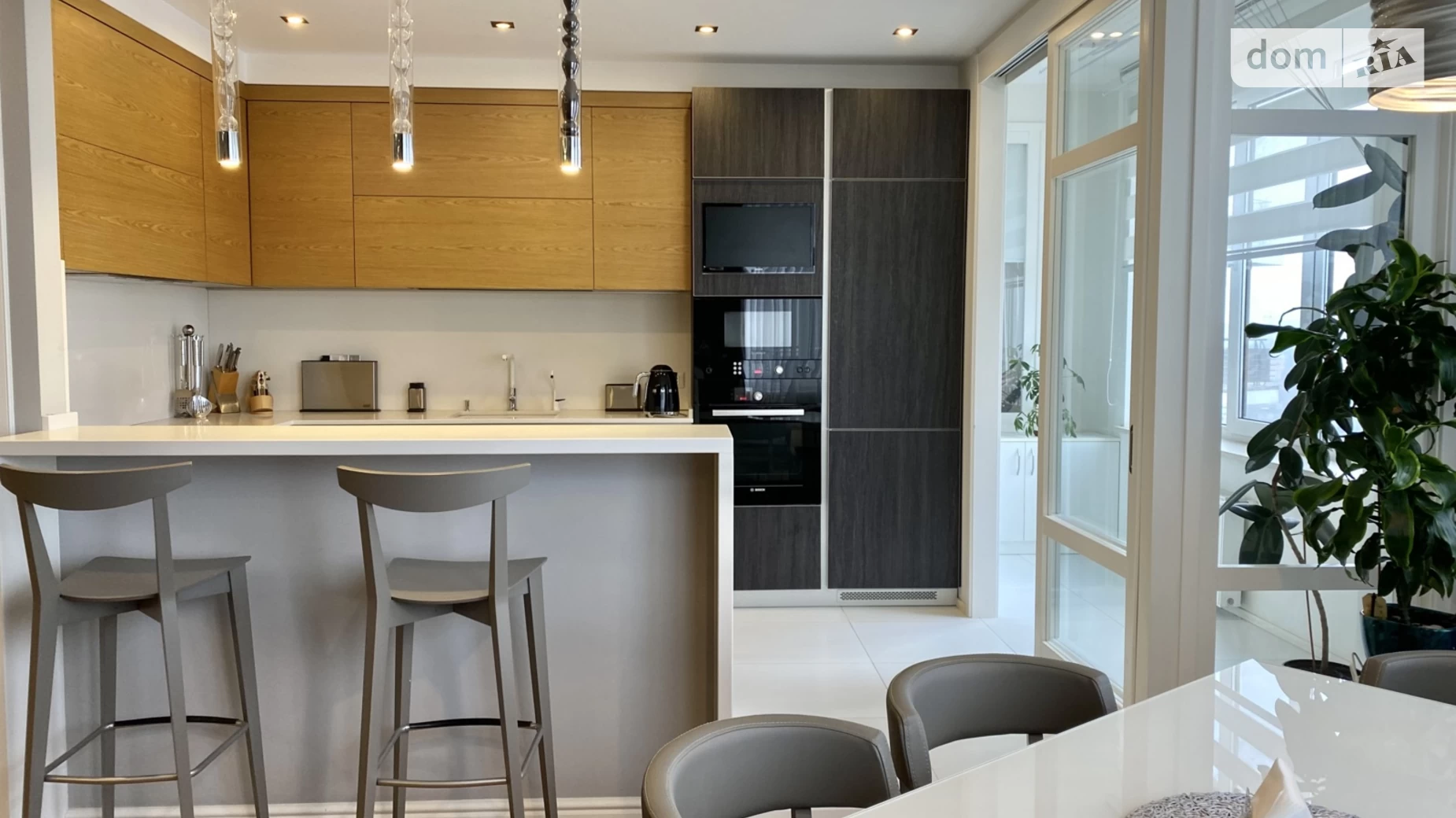 Продается 3-комнатная квартира 145.6 кв. м в Одессе, просп. Шевченко, 33Б - фото 2
