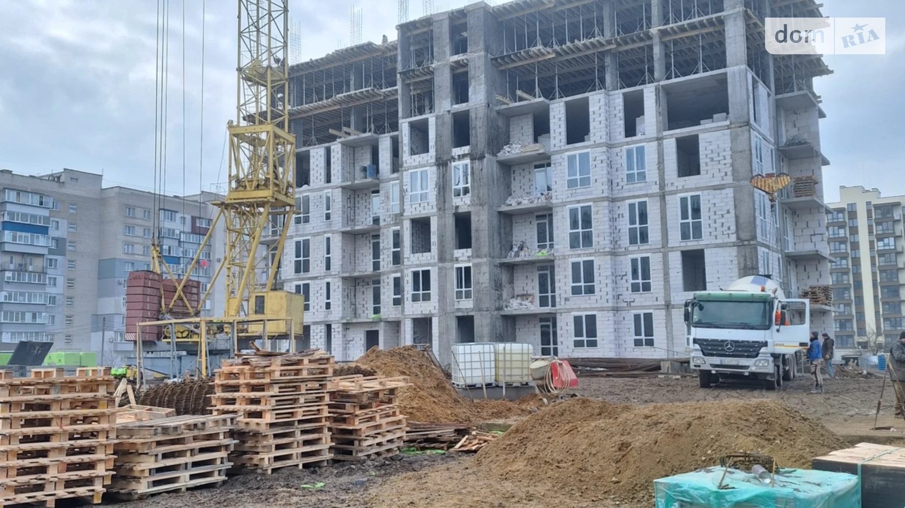 Продается 2-комнатная квартира 55 кв. м в Виннице, ул. Сергея Зулинского - фото 2