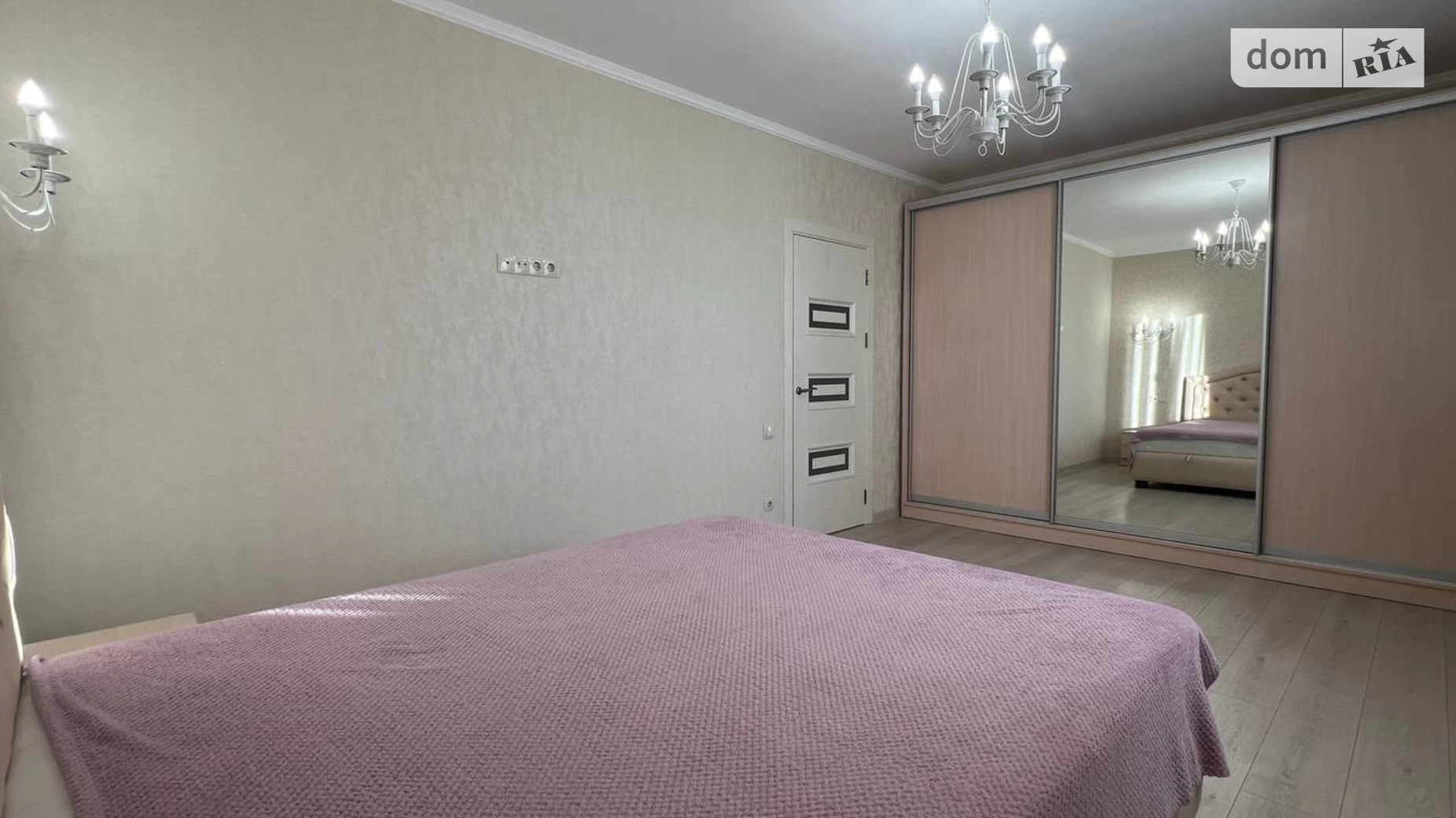 Сдается в аренду 2-комнатная квартира 70 кв. м в Ровно, ул. Николая Карнаухова, 4 - фото 3