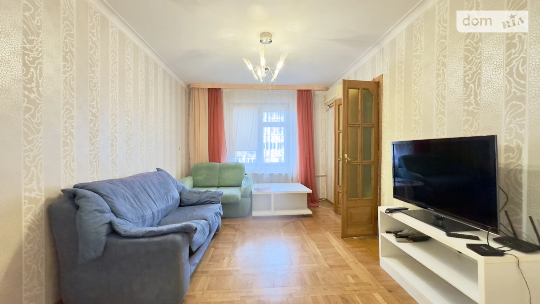 Продается 3-комнатная квартира 64.7 кв. м в Днепре, ул. Солнечная Набережная(Малиновского Маршала), 48 - фото 2