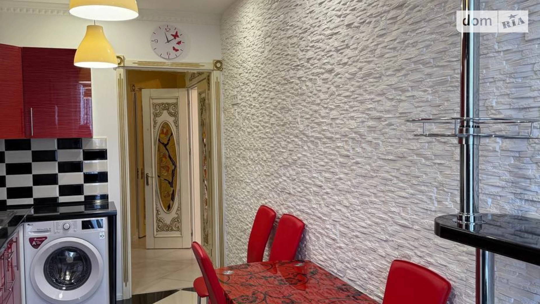 3-комнатная квартира 95 кв. м в Тернополе - фото 4