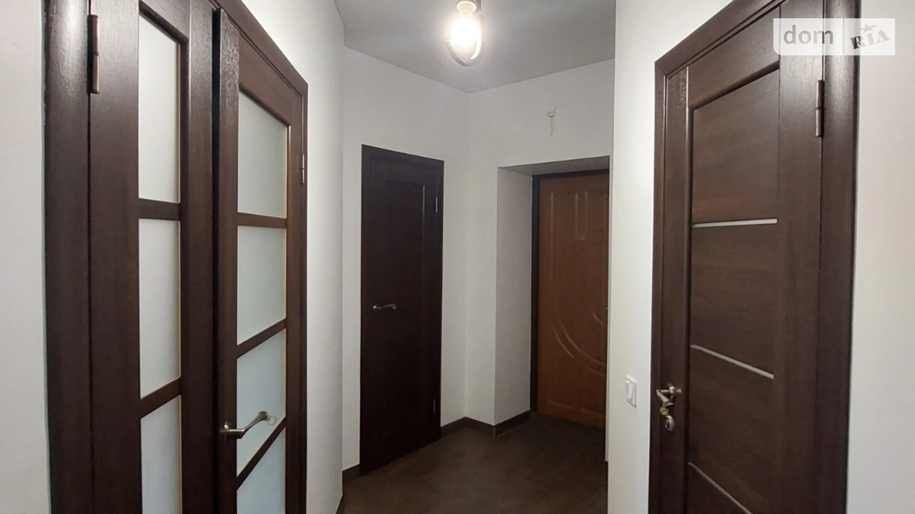 1-комнатная квартира 48.2 кв. м в Луцке, ул. Огиенко Ивана, 2А - фото 3