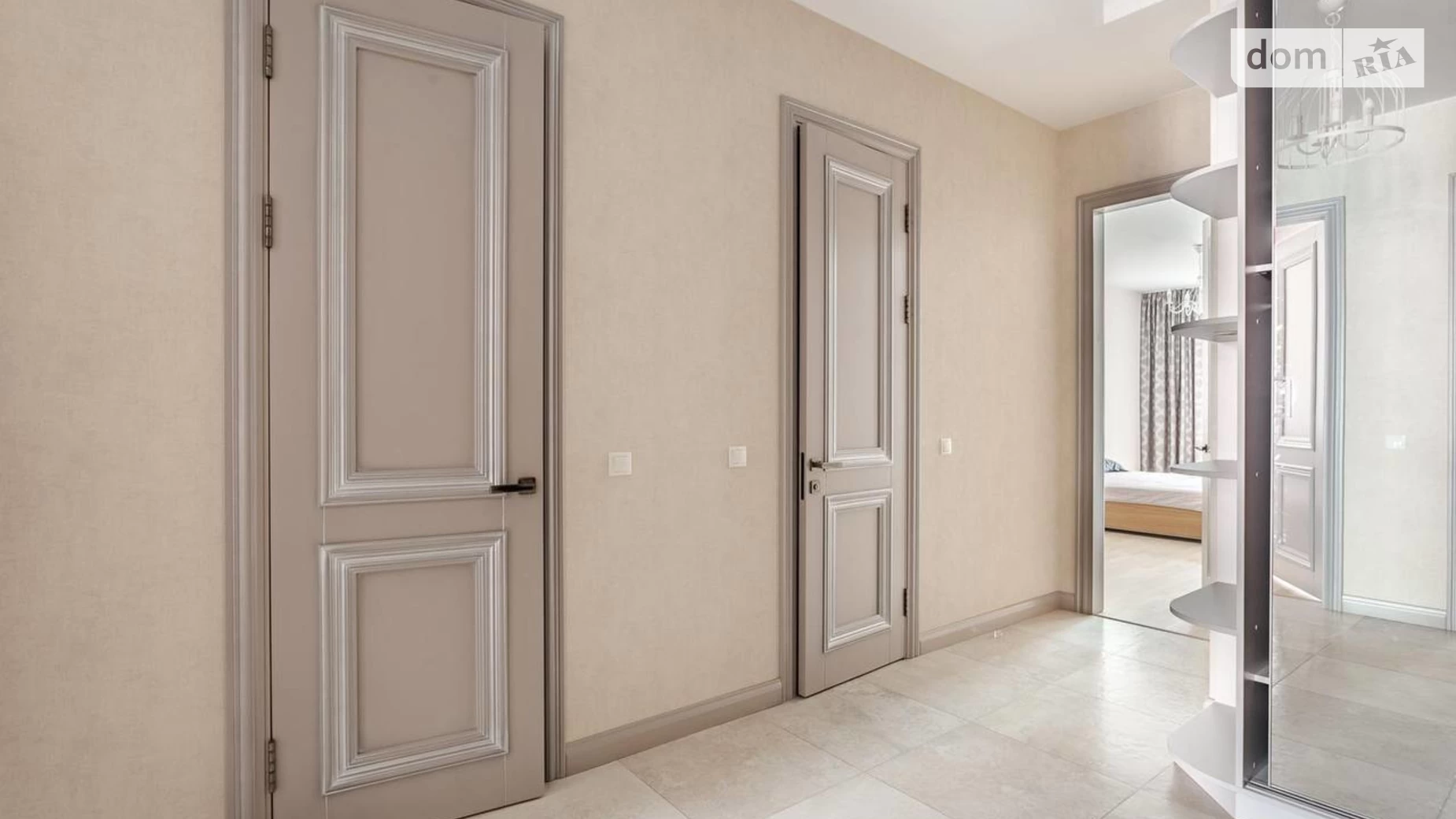 Продается 2-комнатная квартира 85 кв. м в Киеве, ул. Дегтярная, 29 - фото 2