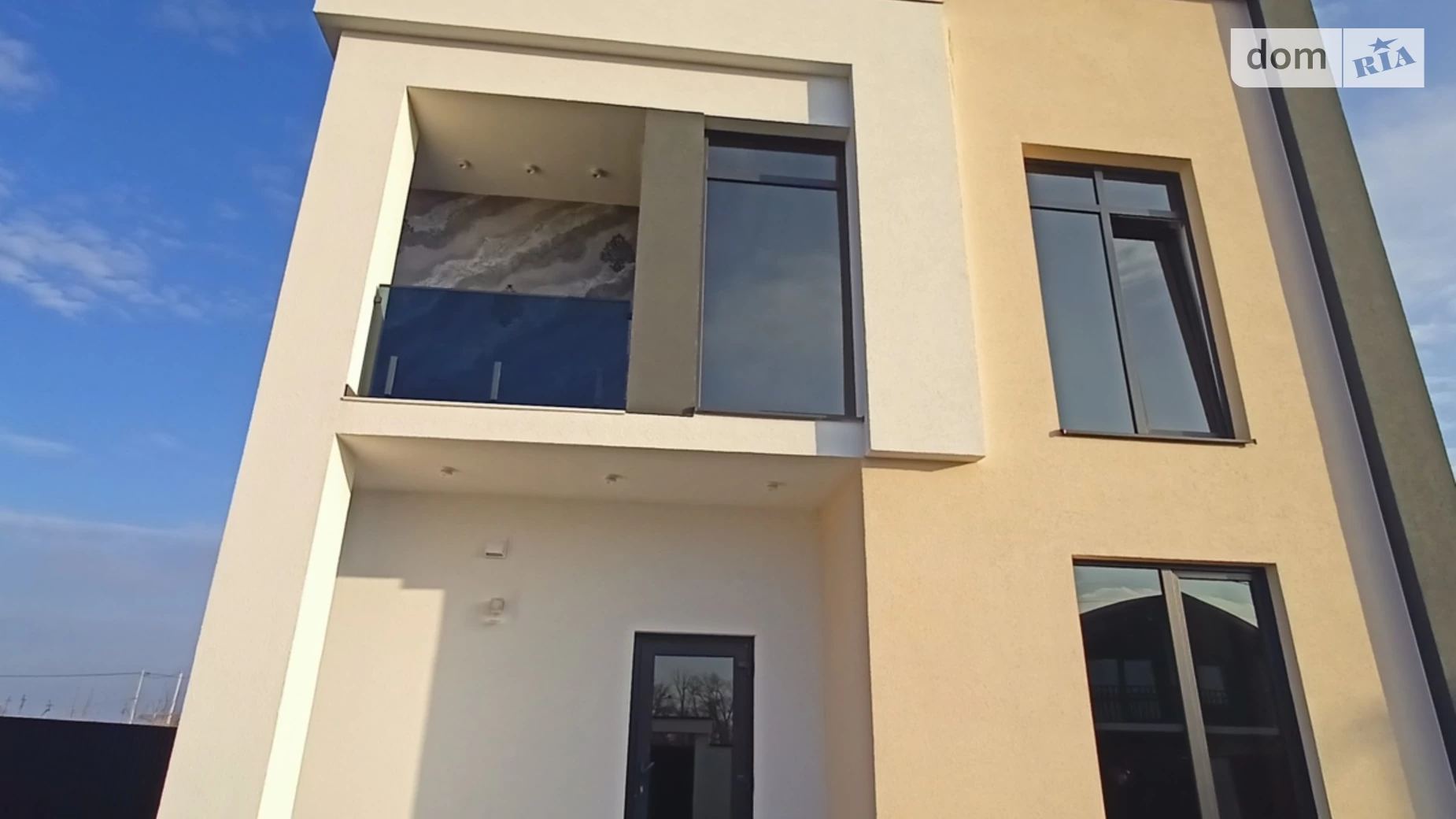 Продается дом на 2 этажа 145 кв. м с подвалом, цена: 124999 $ - фото 3
