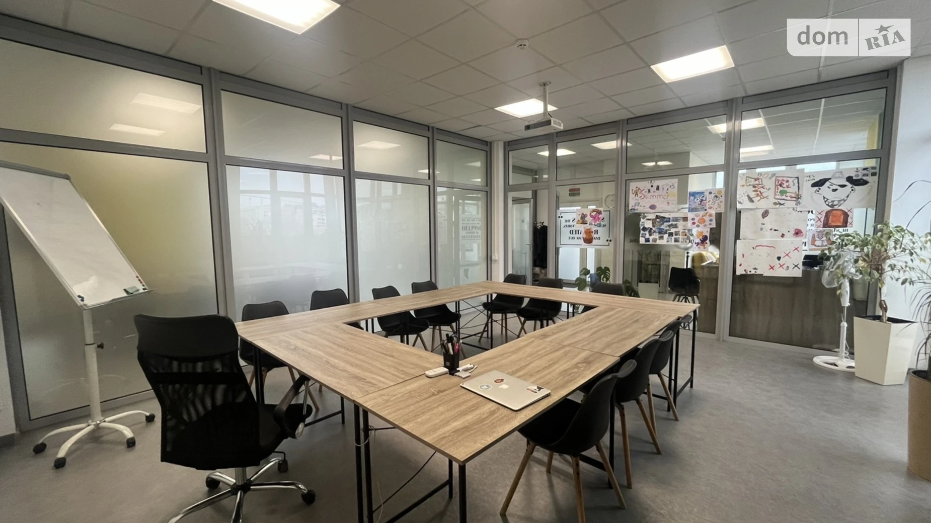 Сдается в аренду помещения свободного назначения 102 кв. м в 4-этажном здании, цена: 1300 $ - фото 2