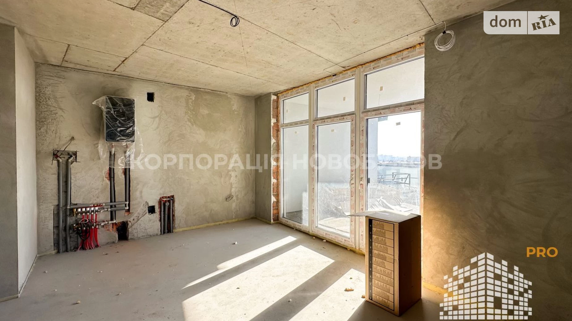 Продается 1-комнатная квартира 54 кв. м в Ужгороде, ул. Николая Бобяка - фото 2