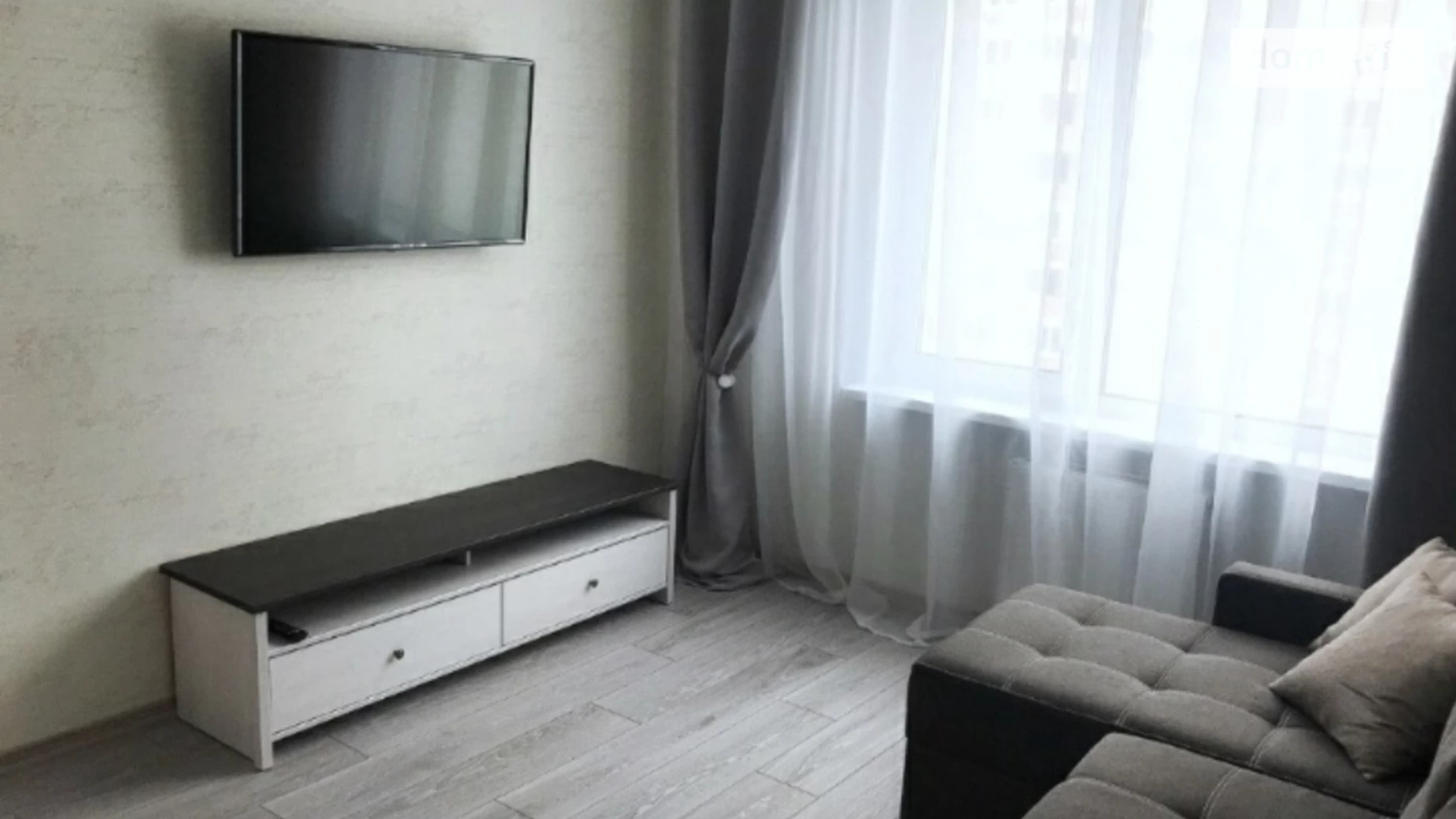 Сдается в аренду 1-комнатная квартира 35 кв. м в Днепре, ул. Владимира Великого князя, 15Б - фото 3