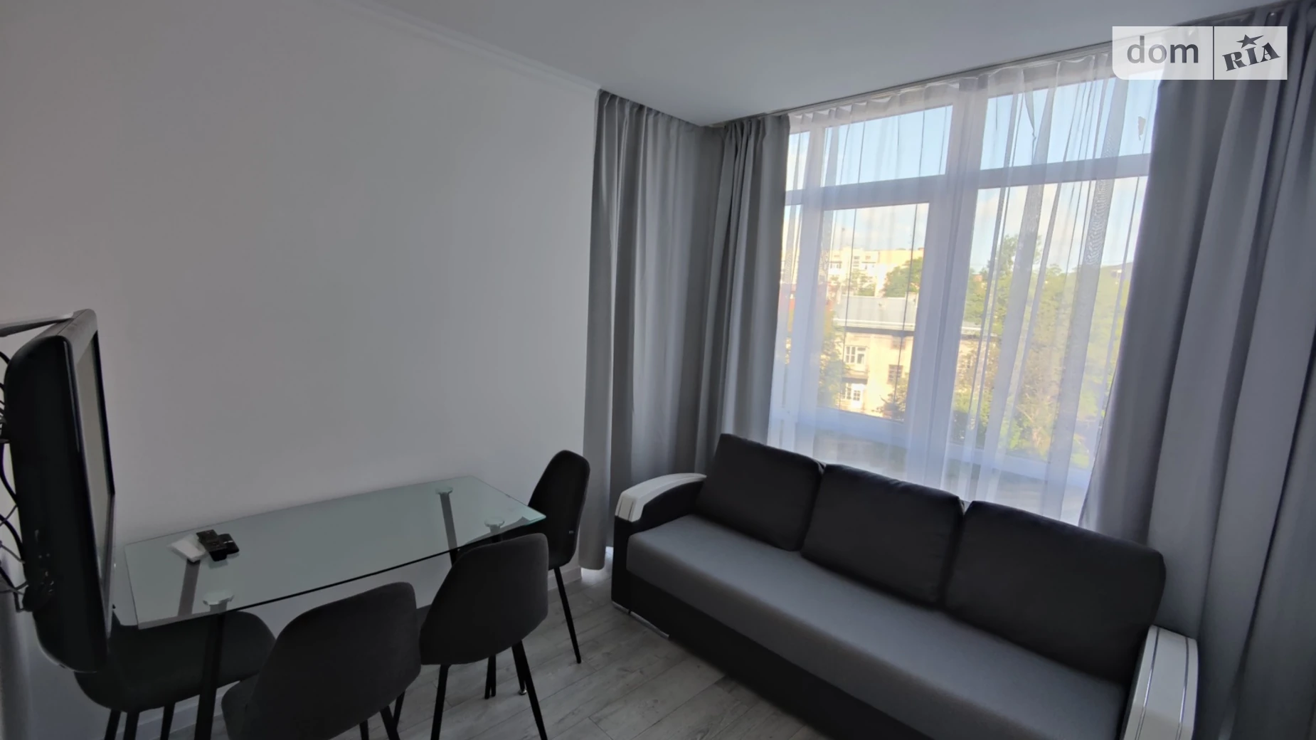 Сдается в аренду 1-комнатная квартира 44.9 кв. м в Львове, ул. Шевченко Тараса, 27 - фото 2