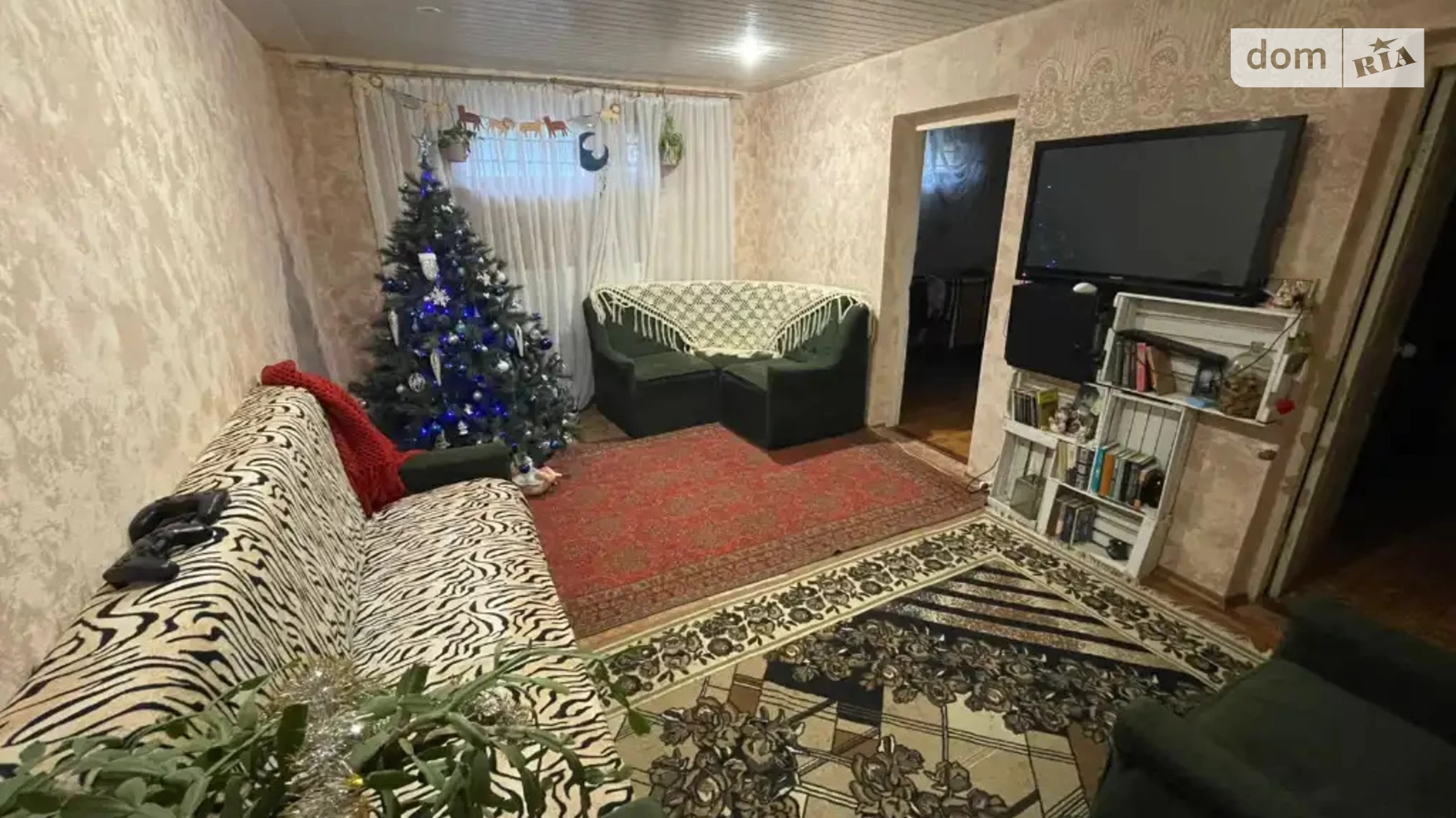 Продается дом на 2 этажа 199.8 кв. м с беседкой, цена: 46000 $ - фото 2