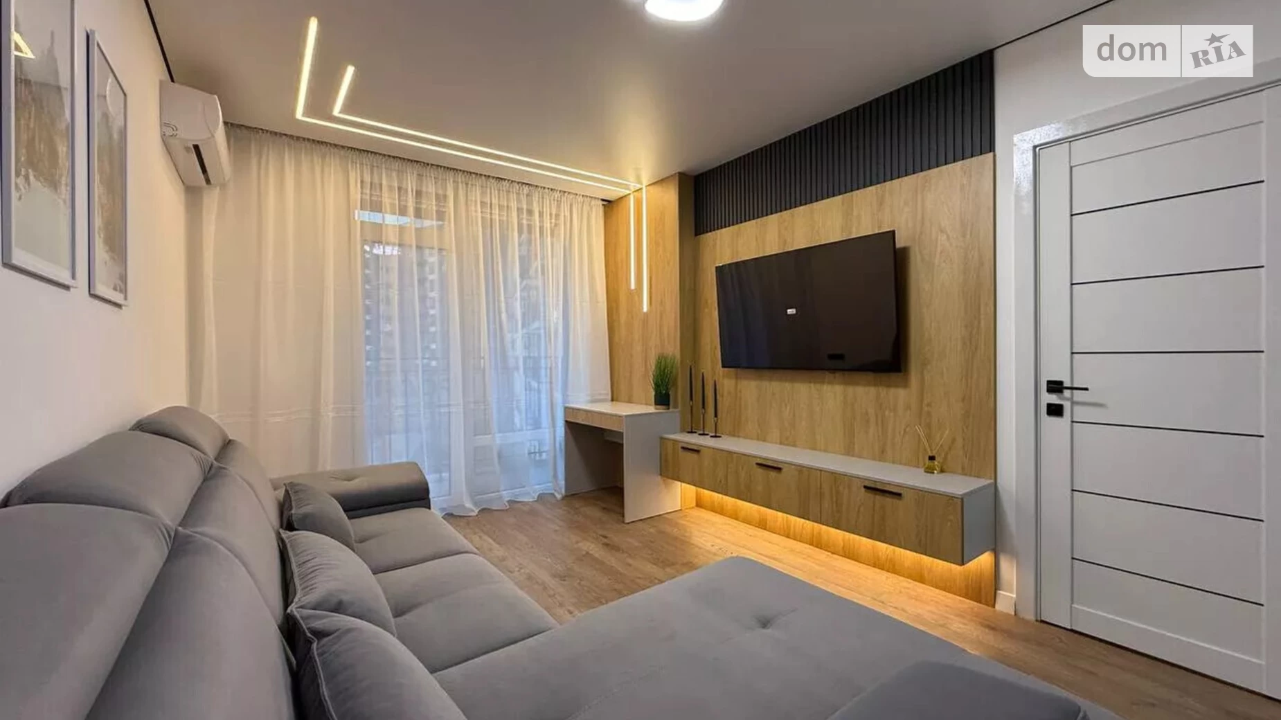 Продается 1-комнатная квартира 41 кв. м в Ивано-Франковске, ул. Крайковского, 3 - фото 4