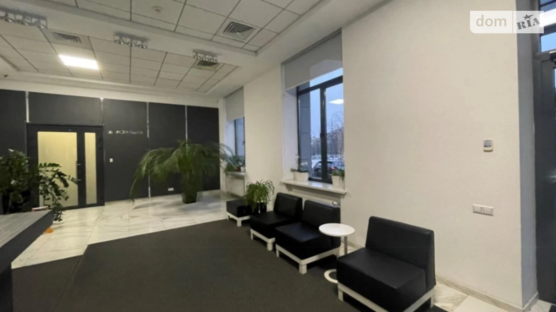 Сдается в аренду офис 474 кв. м в бизнес-центре, цена: 8058 $ - фото 5