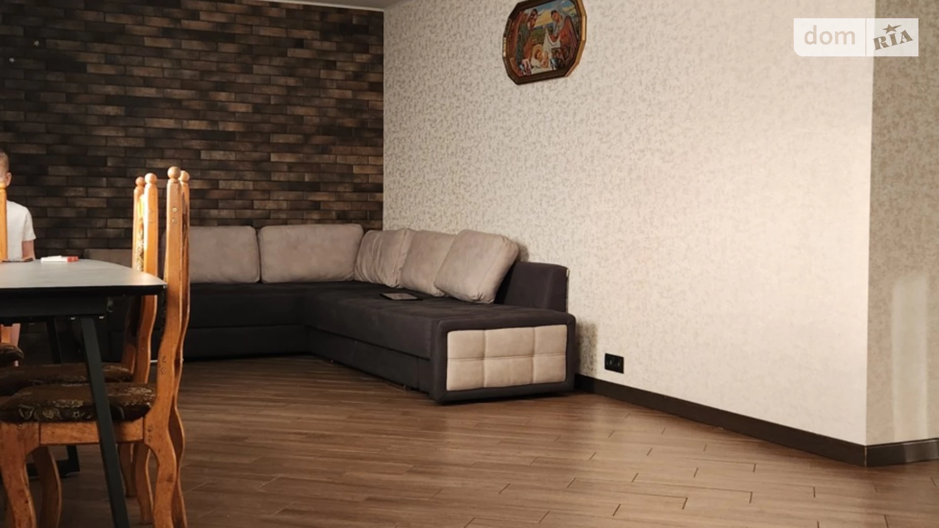 Продается дом на 3 этажа 300 кв. м с гаражом, цена: 130000 $ - фото 4