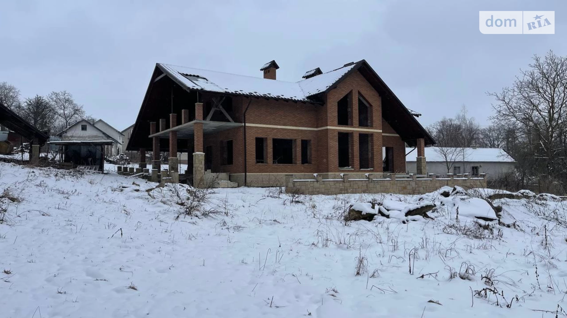Продается дом на 2 этажа 270 кв. м с подвалом, цена: 233000 $ - фото 2