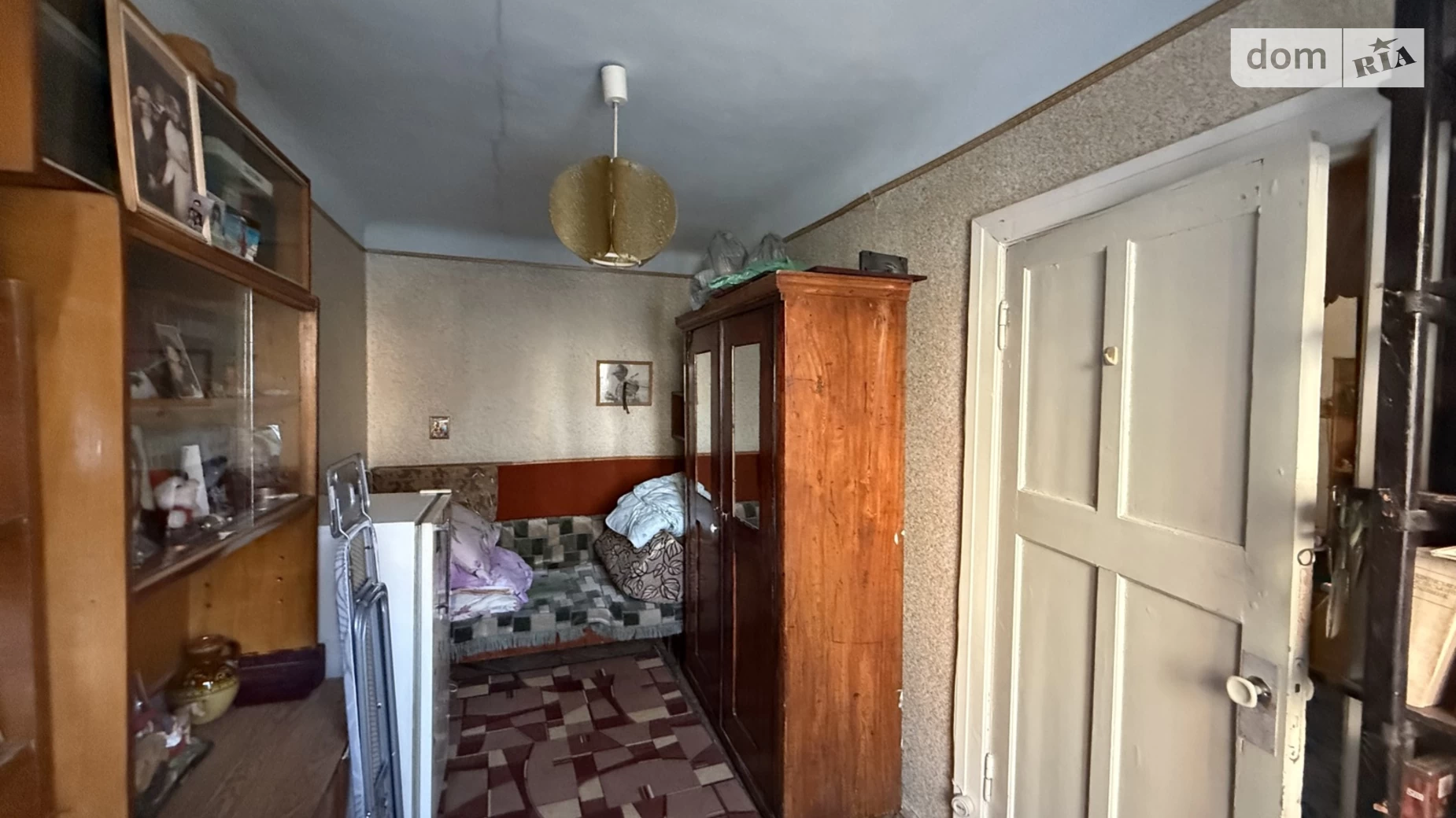 Продается 32-комнатная квартира 57 кв. м в Черновцах - фото 3