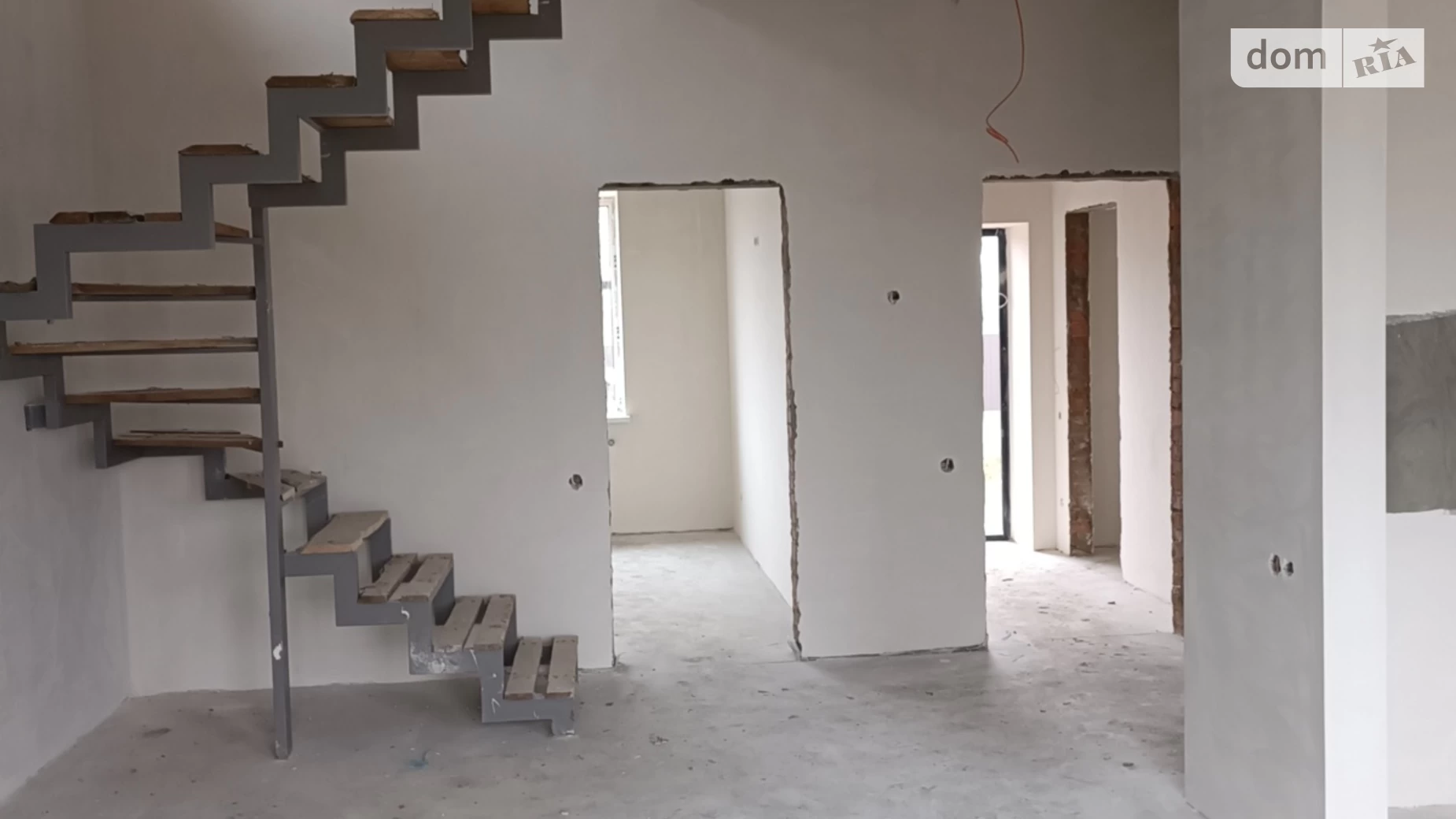 Продается дом на 2 этажа 120 кв. м с мансардой, цена: 93000 $ - фото 4