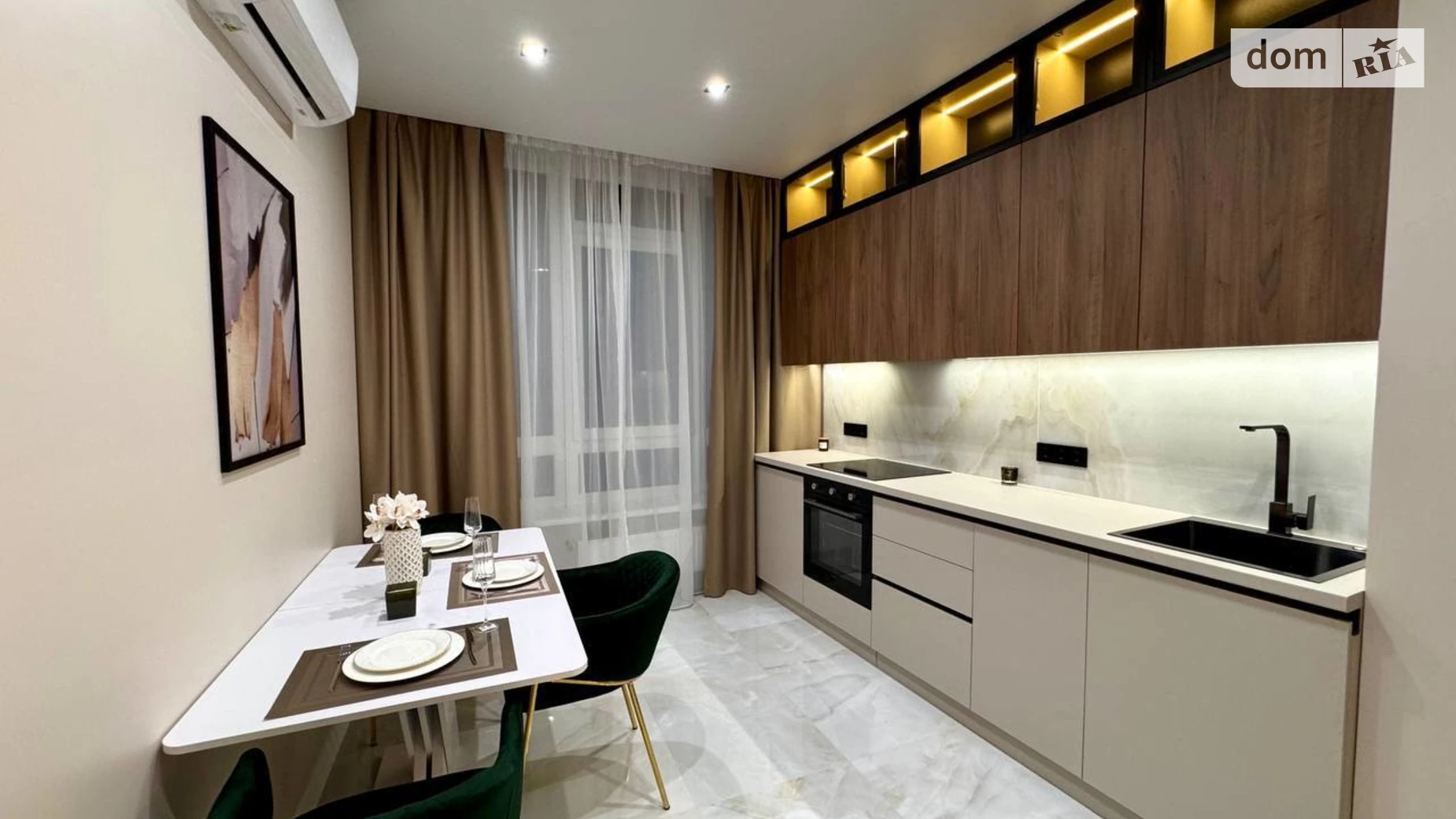Продається 2-кімнатна квартира 65 кв. м у Одесі, вул. Генуезька, 3Б - фото 2