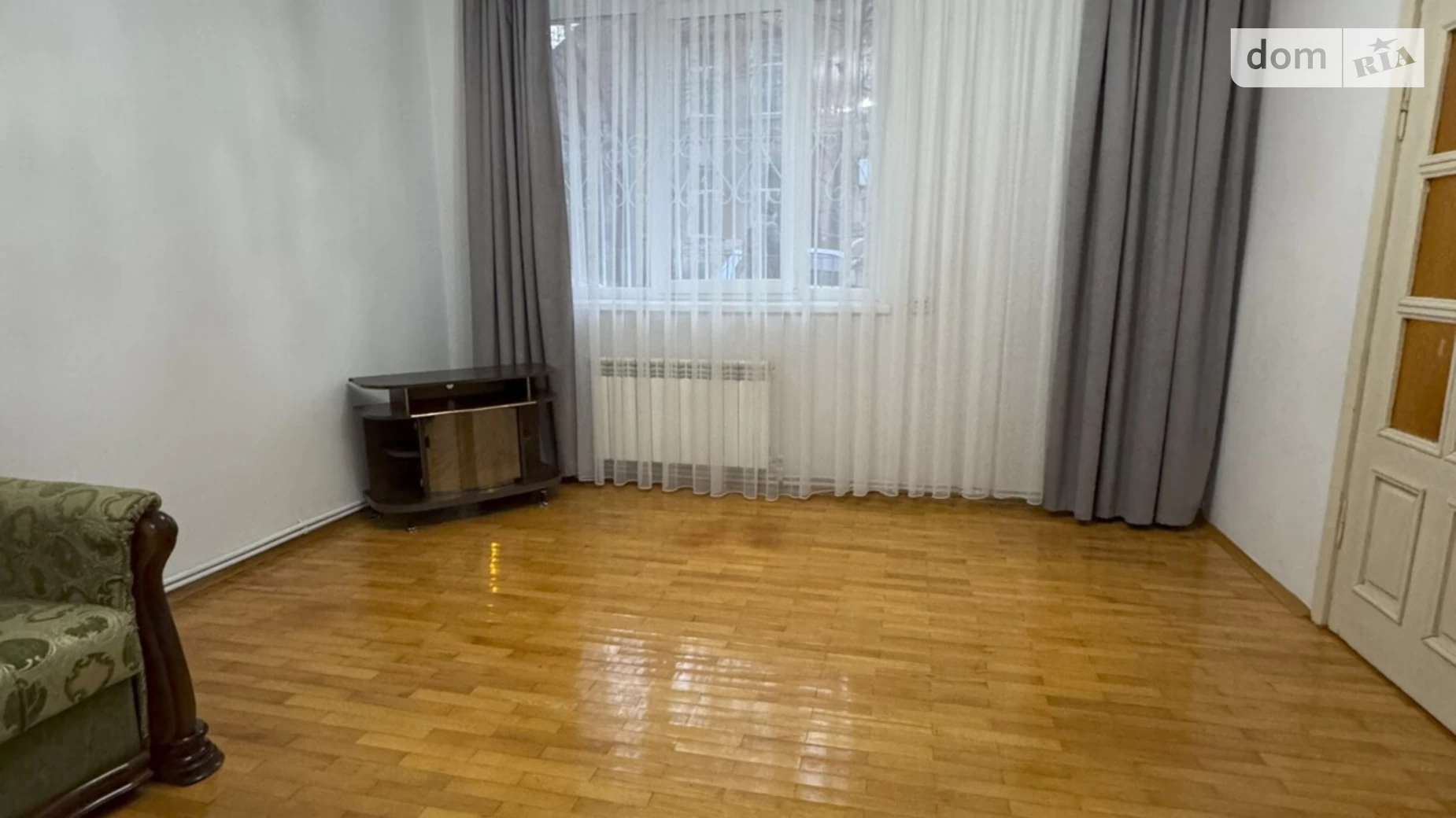 Сдается в аренду 2-комнатная квартира 42 кв. м в Черновцах, ул. Федьковича Юрия - фото 3