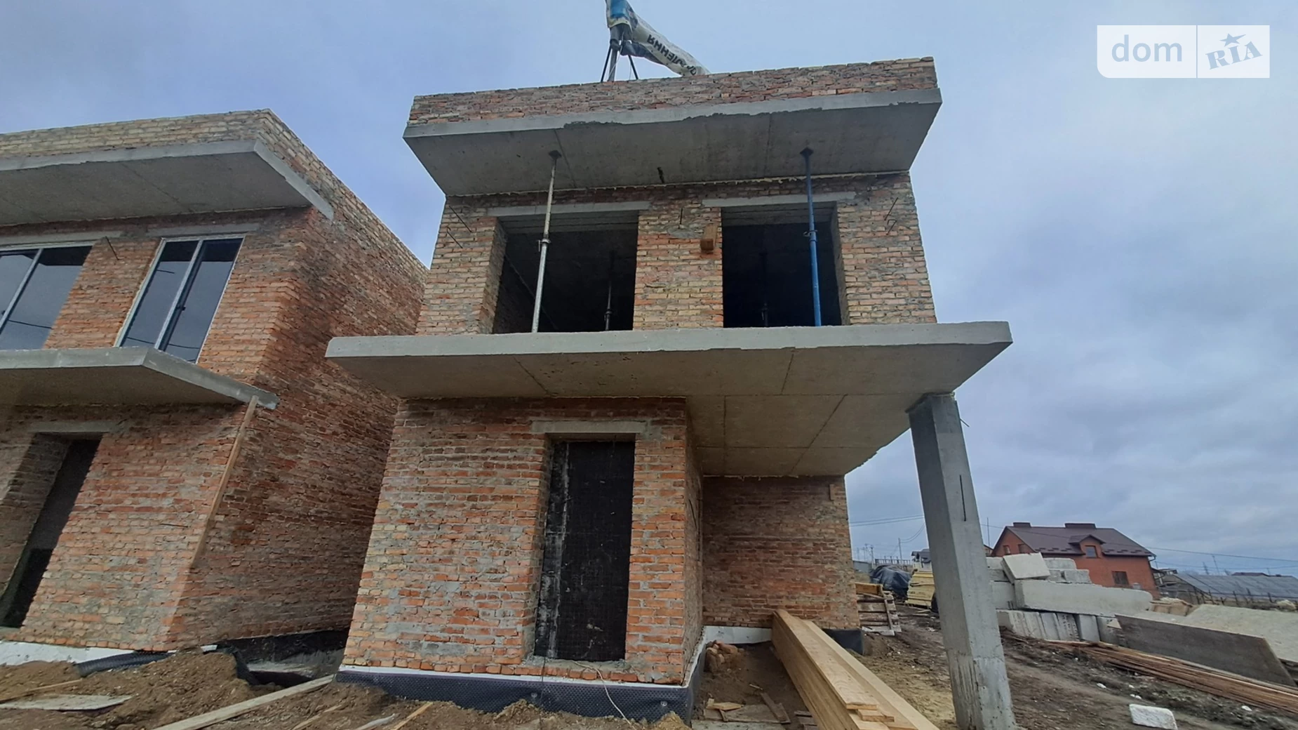 Продается дом на 2 этажа 95 кв. м с верандой, цена: 130000 $ - фото 3