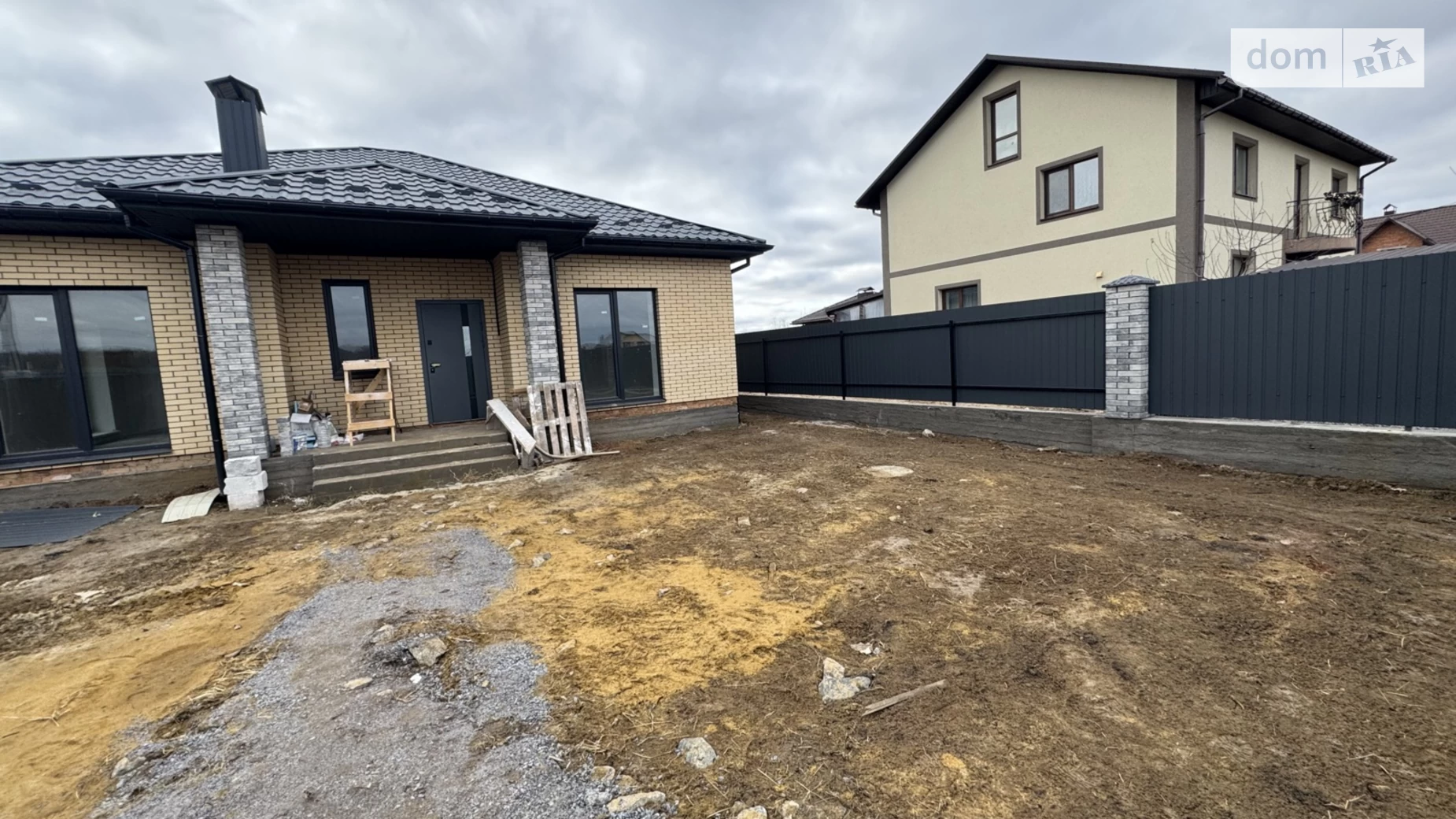 Продается одноэтажный дом 100 кв. м с балконом, цена: 77500 $ - фото 2