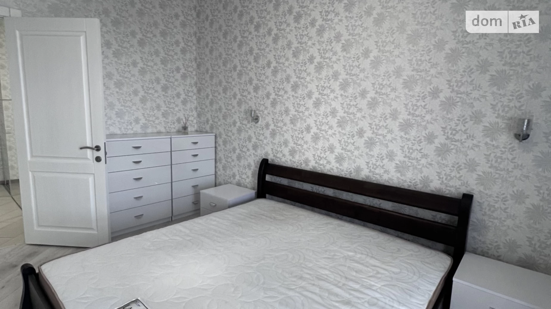 Продається 1-кімнатна квартира 47 кв. м у Києві, вул. Саперне Поле, 14/55 - фото 3