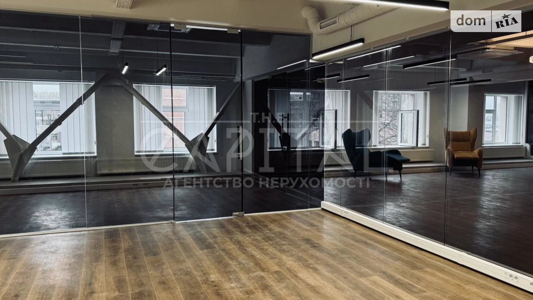 Продается офис 305 кв. м в бизнес-центре, цена: 640500 $ - фото 4