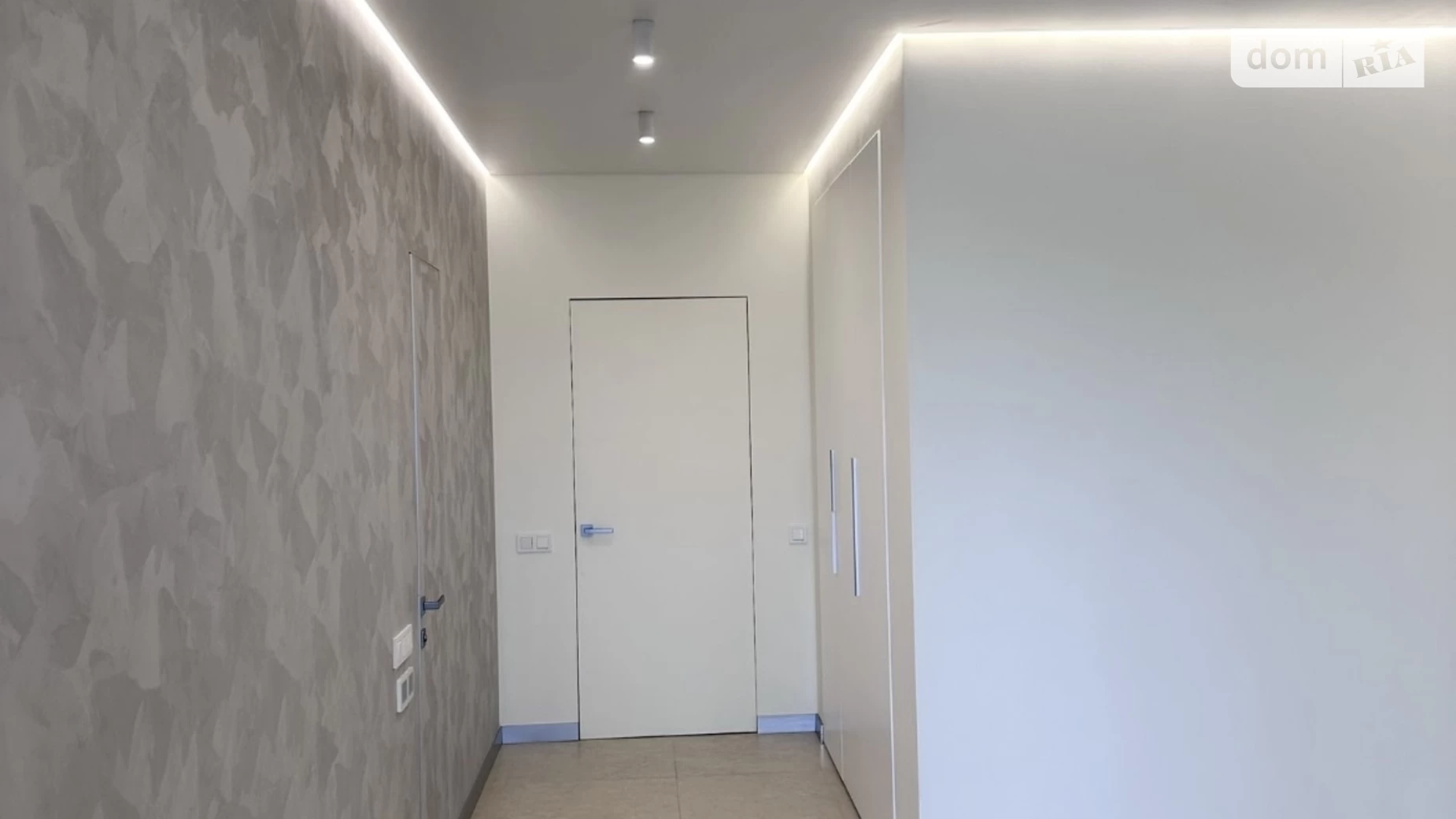 Продается 2-комнатная квартира 64 кв. м в Черкассах, ул. Гоголя, 302 - фото 4