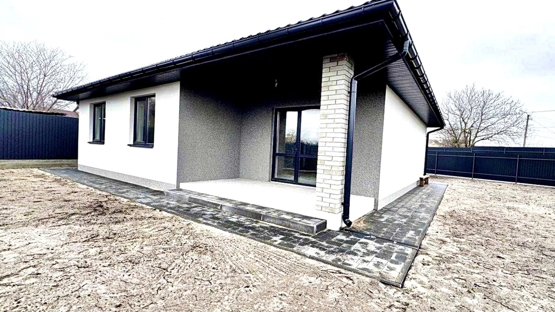 Продается одноэтажный дом 95 кв. м с балконом, цена: 98000 $ - фото 2