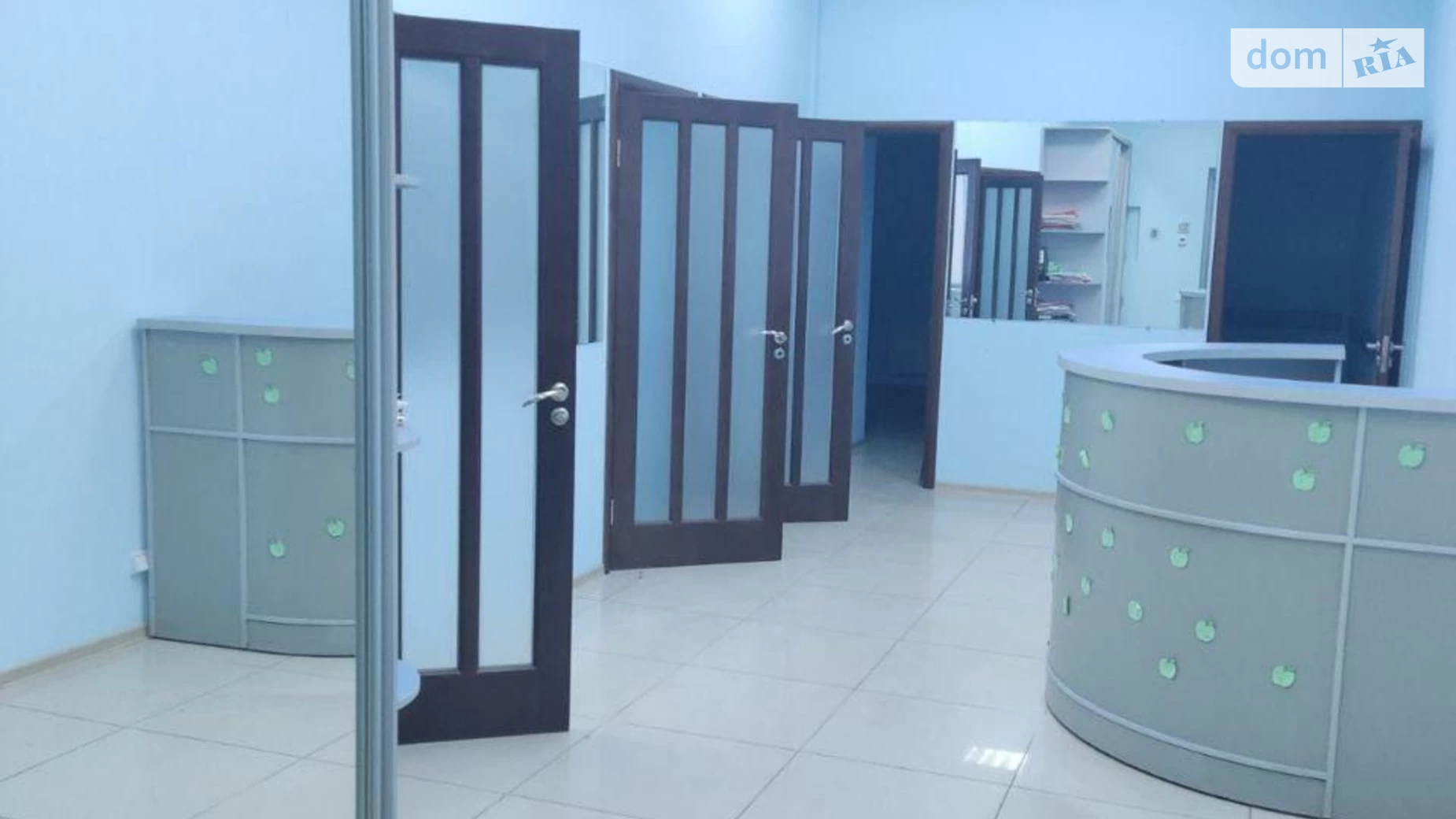 Сдается в аренду офис 126 кв. м в бизнес-центре, цена: 25000 грн - фото 2