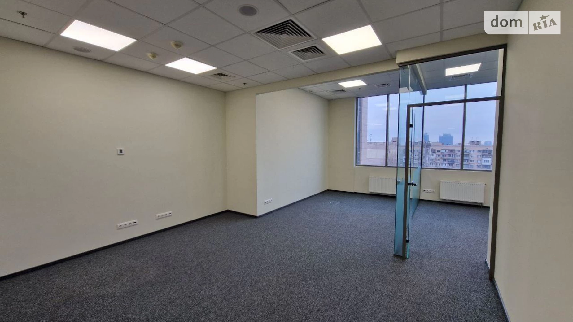 Сдается в аренду офис 840 кв. м в бизнес-центре, цена: 26150 $ - фото 5