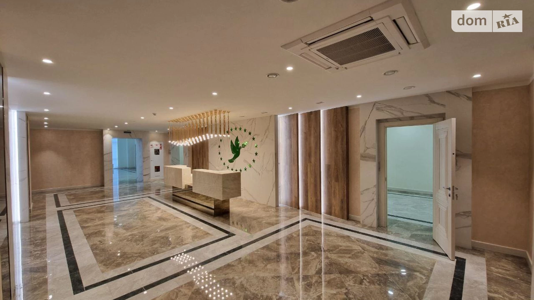 Сдается в аренду офис 300 кв. м в бизнес-центре, цена: 8000 $ - фото 2